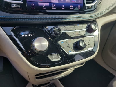 2021 Chrysler Pacifica Touring