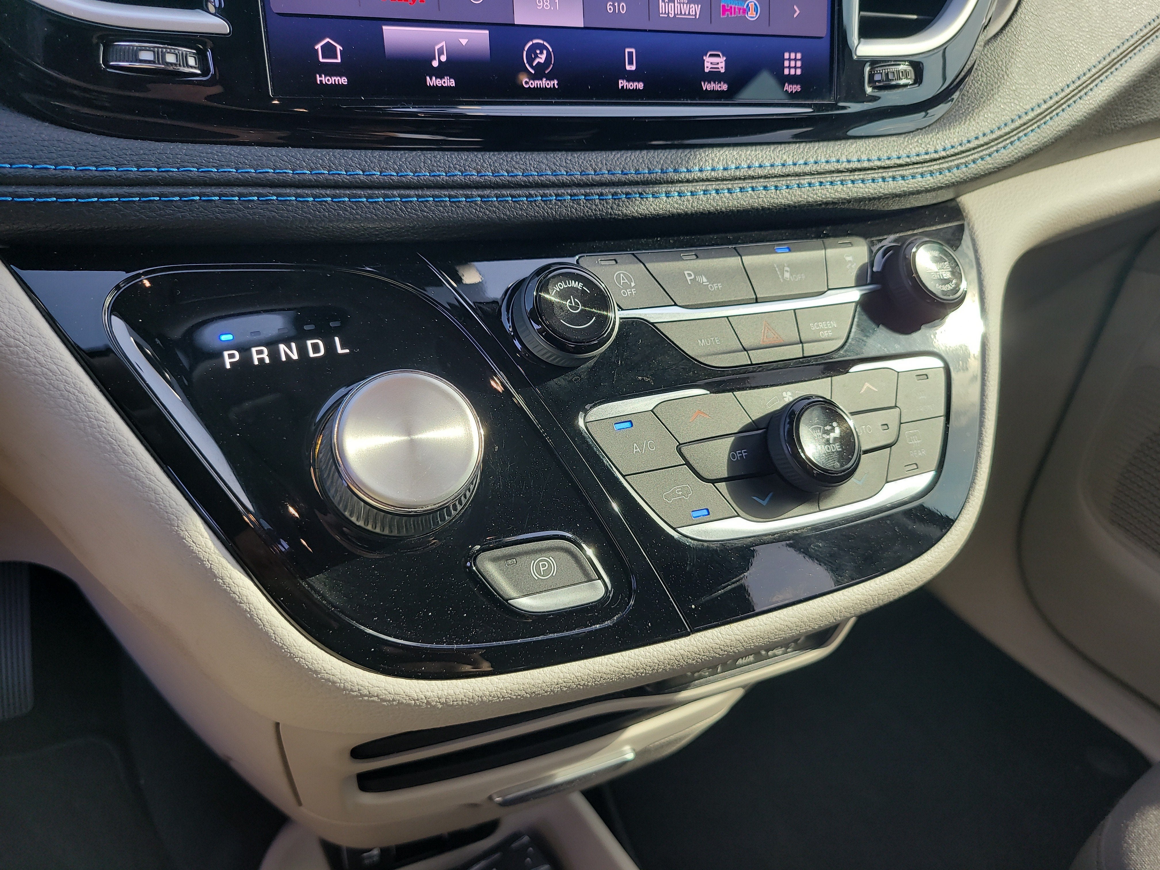 2021 Chrysler Pacifica Touring