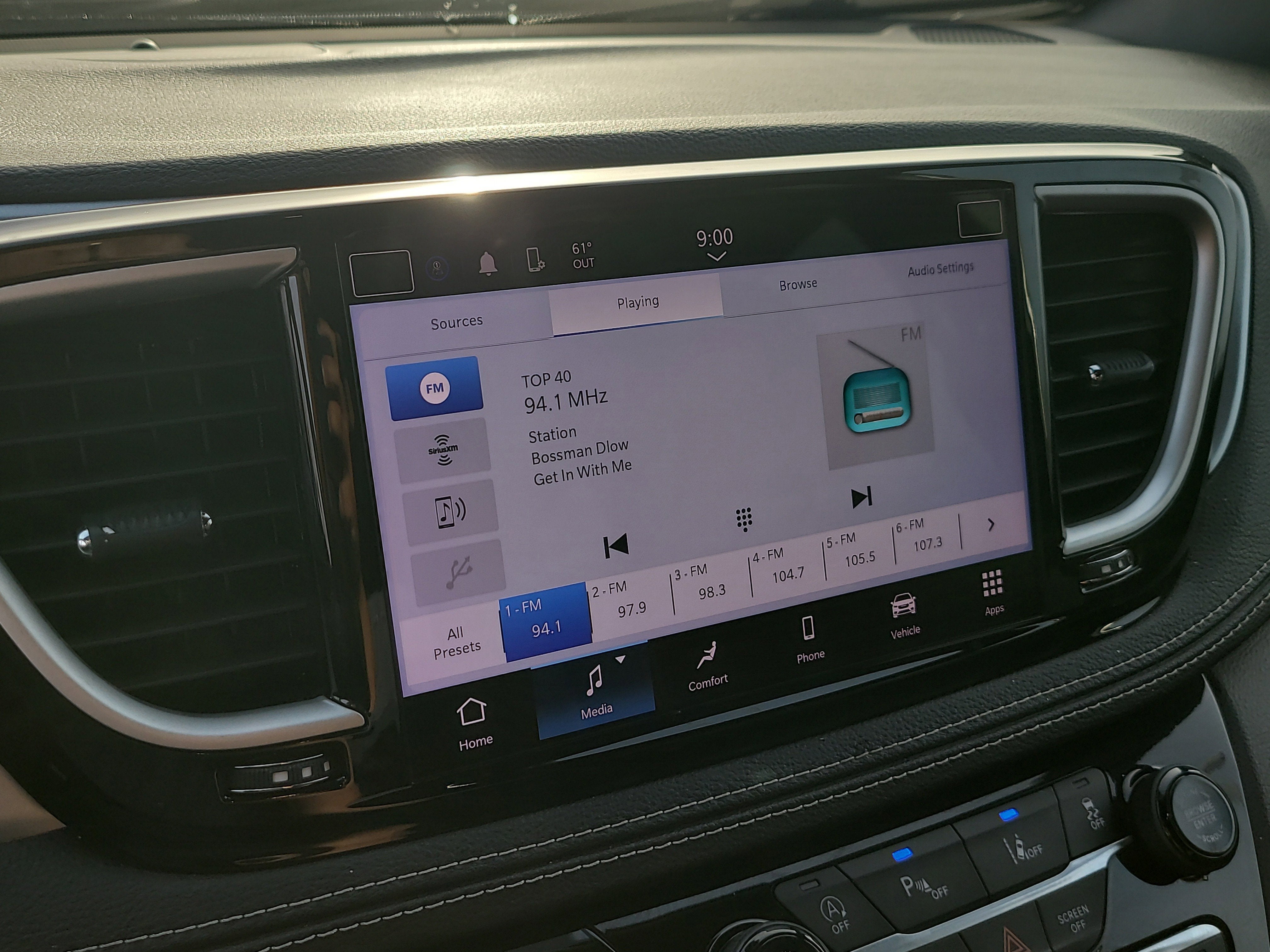 2021 Chrysler Pacifica Touring