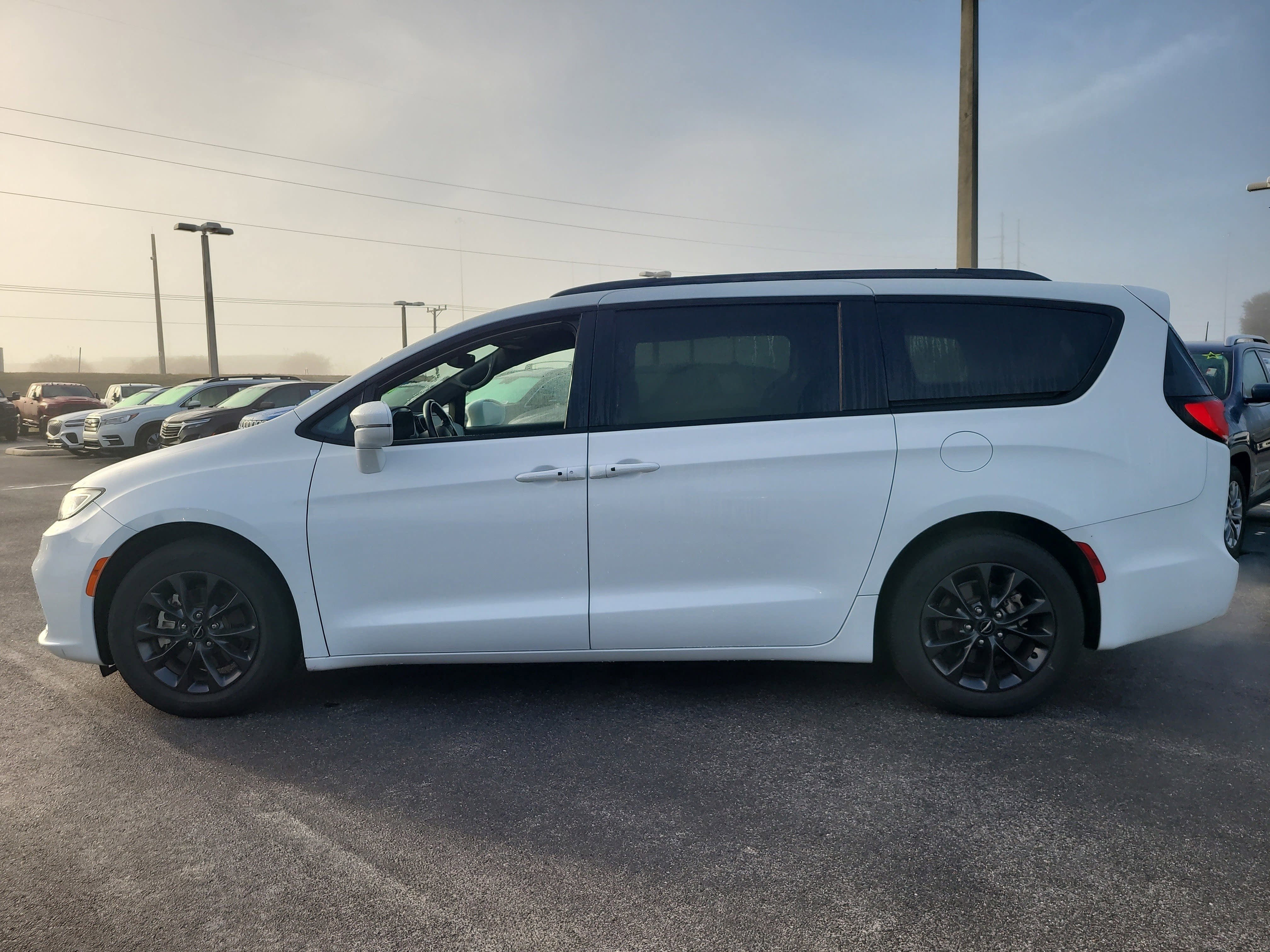 2021 Chrysler Pacifica Touring
