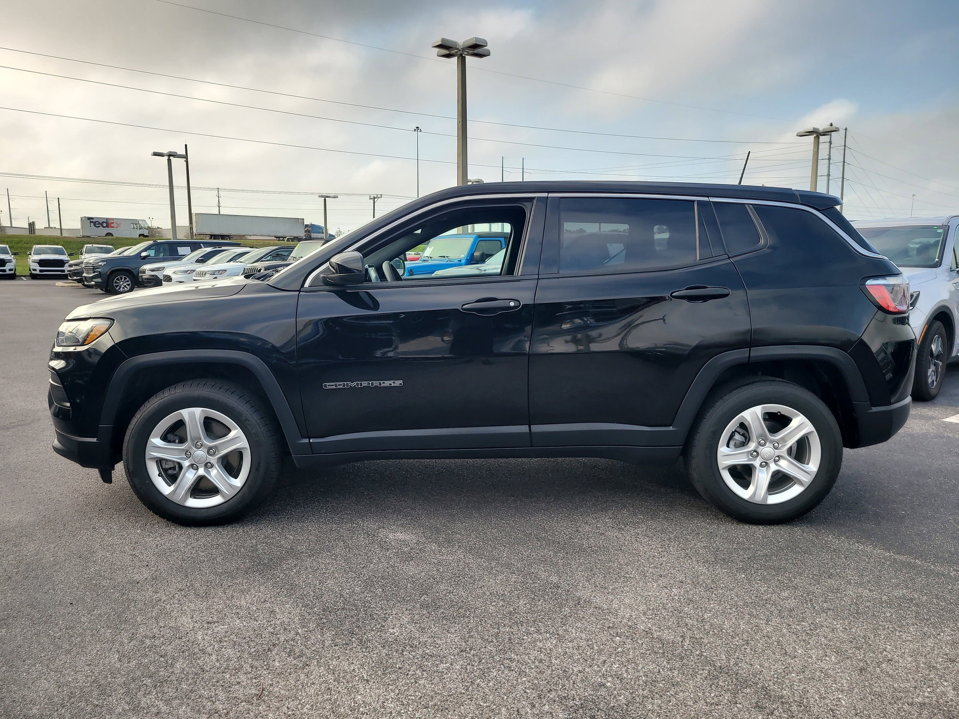 2023 Jeep Compass Sport