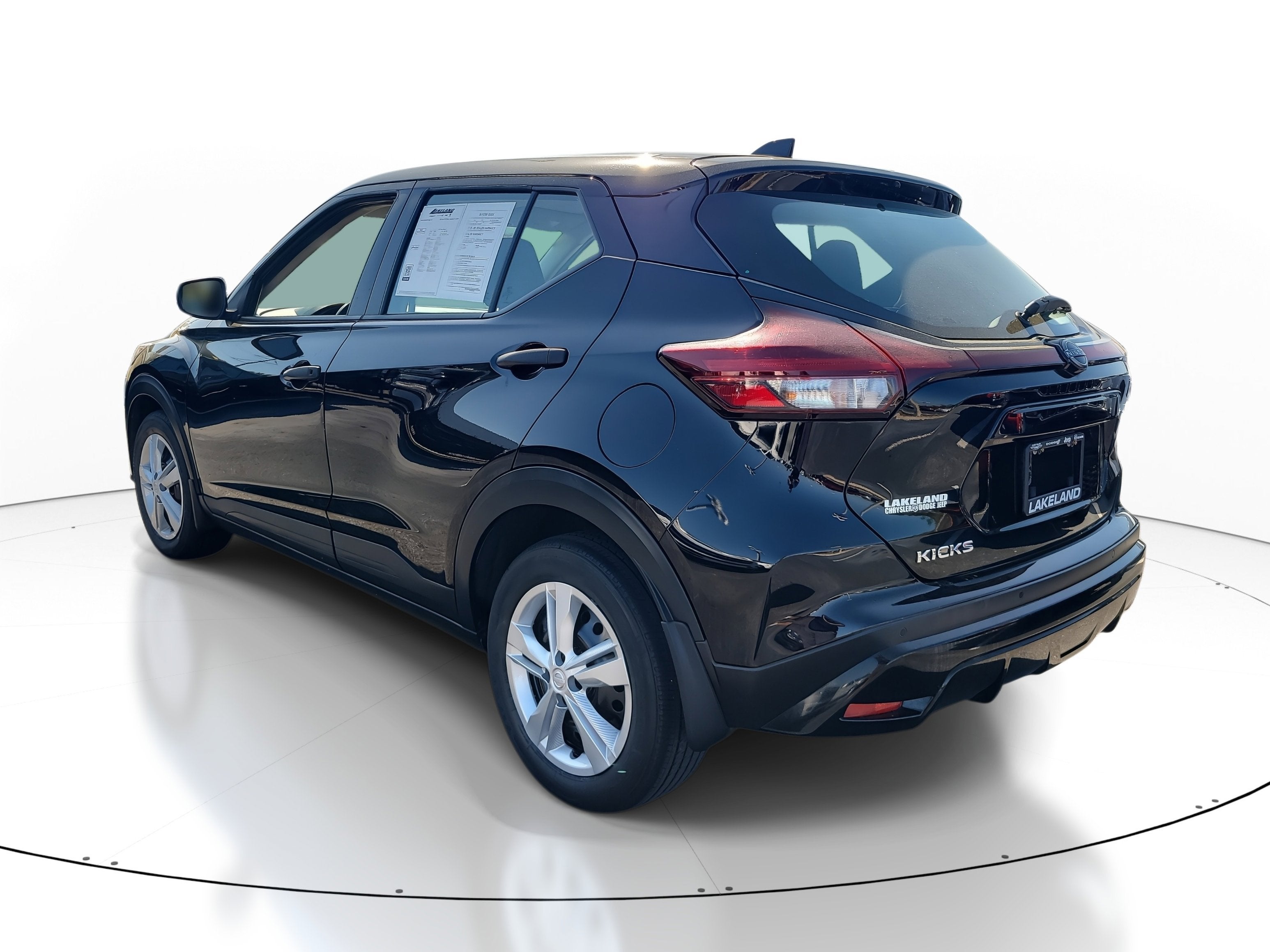 2024 Nissan Kicks S