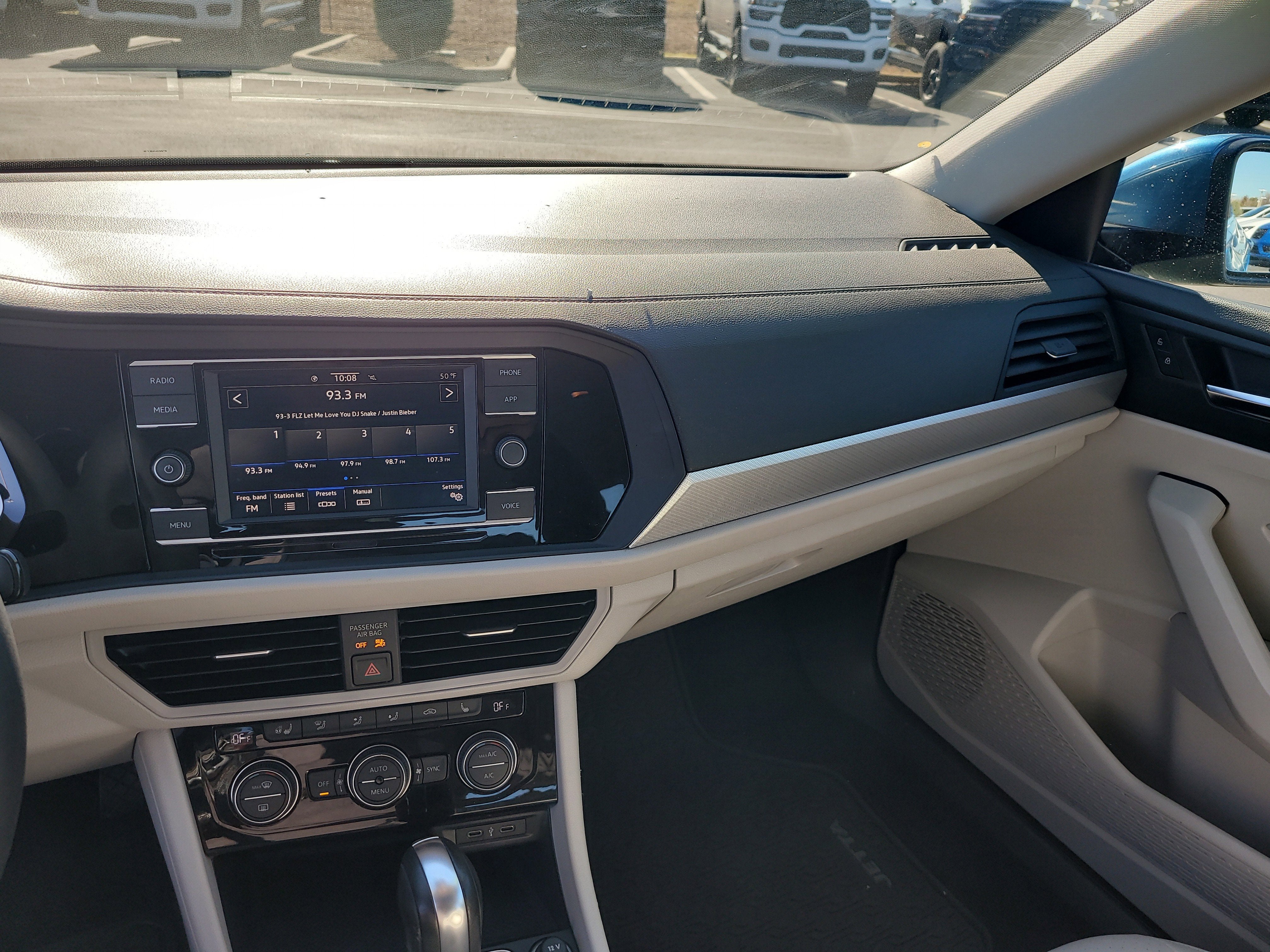 2020 Volkswagen Jetta SE