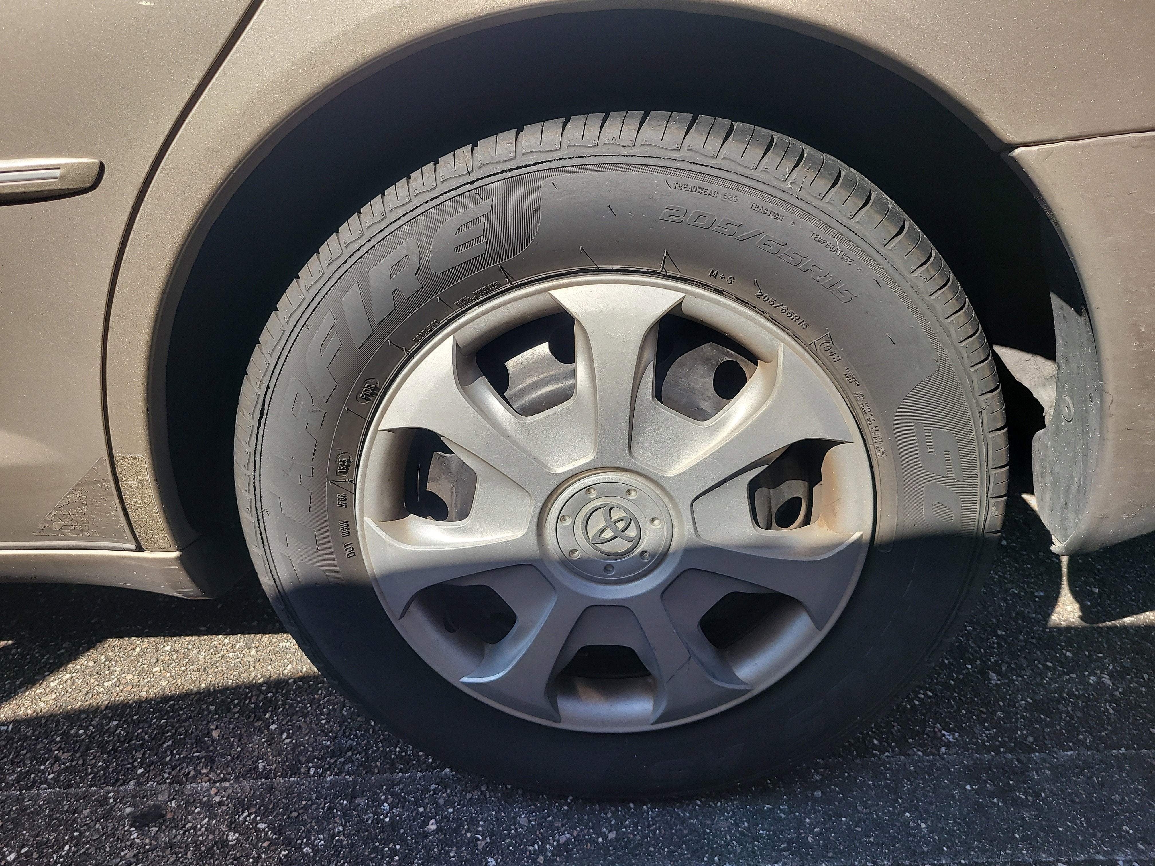 2000 Toyota Avalon Base