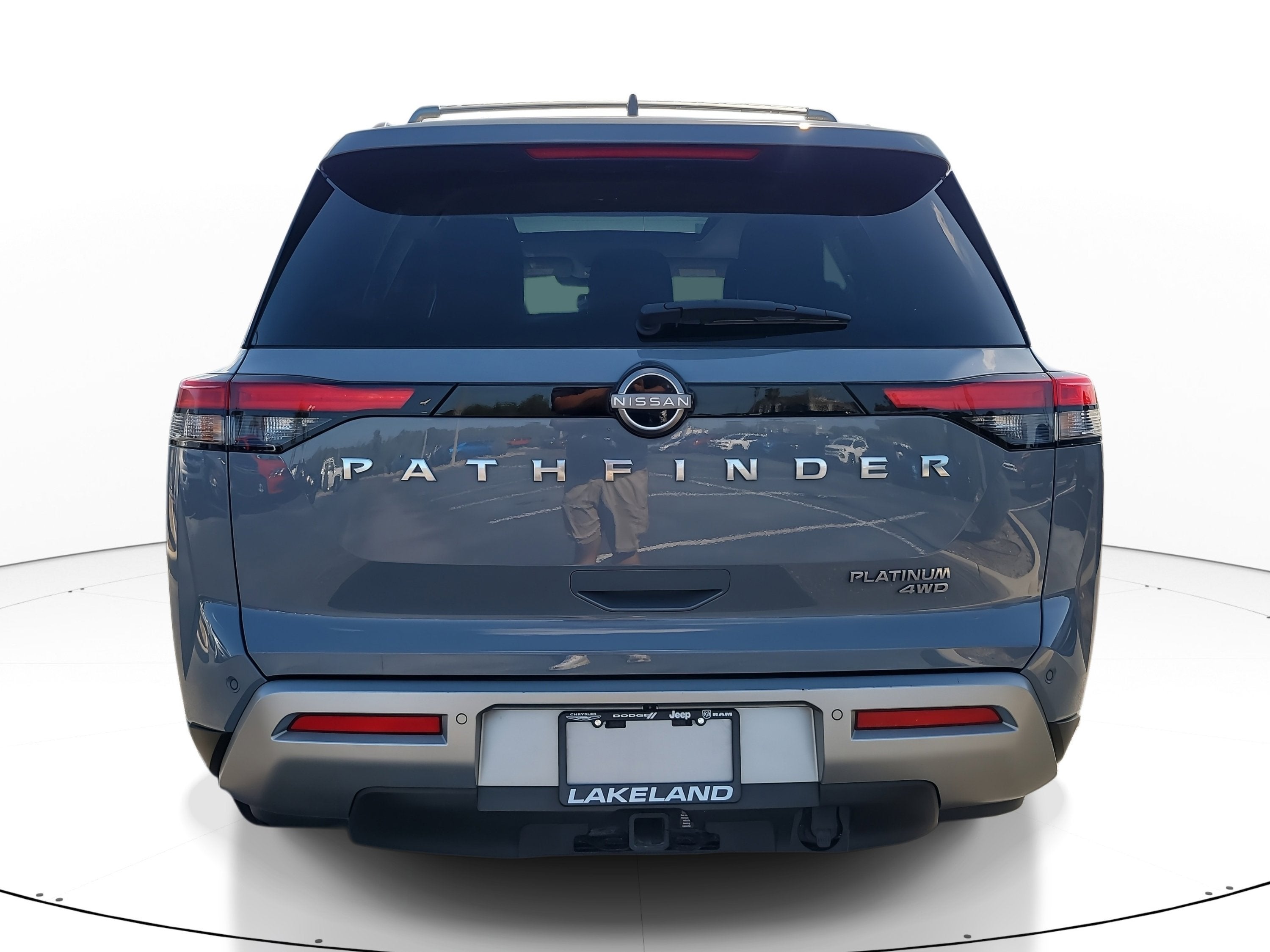 2022 Nissan Pathfinder Platinum