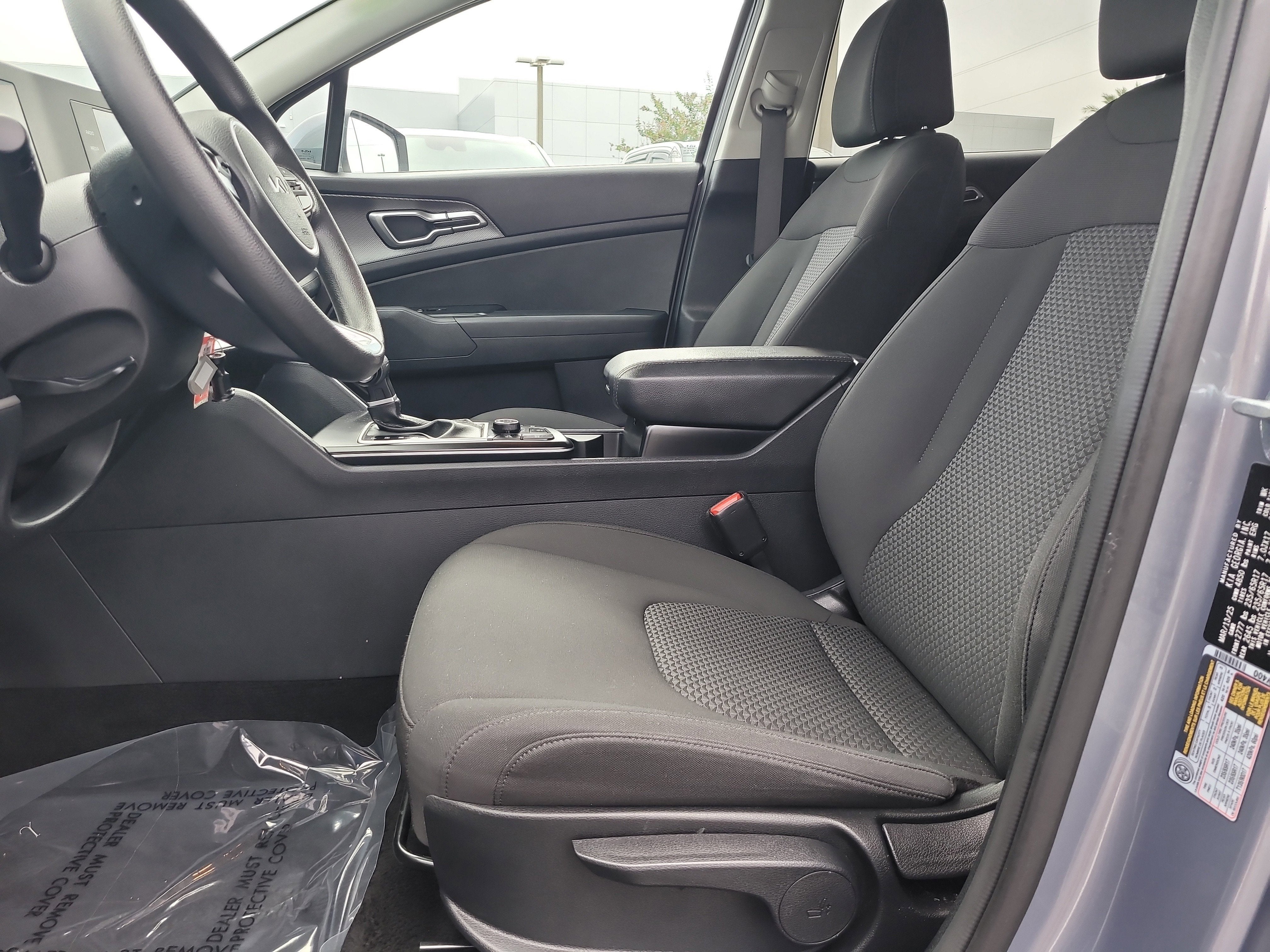 2025 Kia Sportage LX