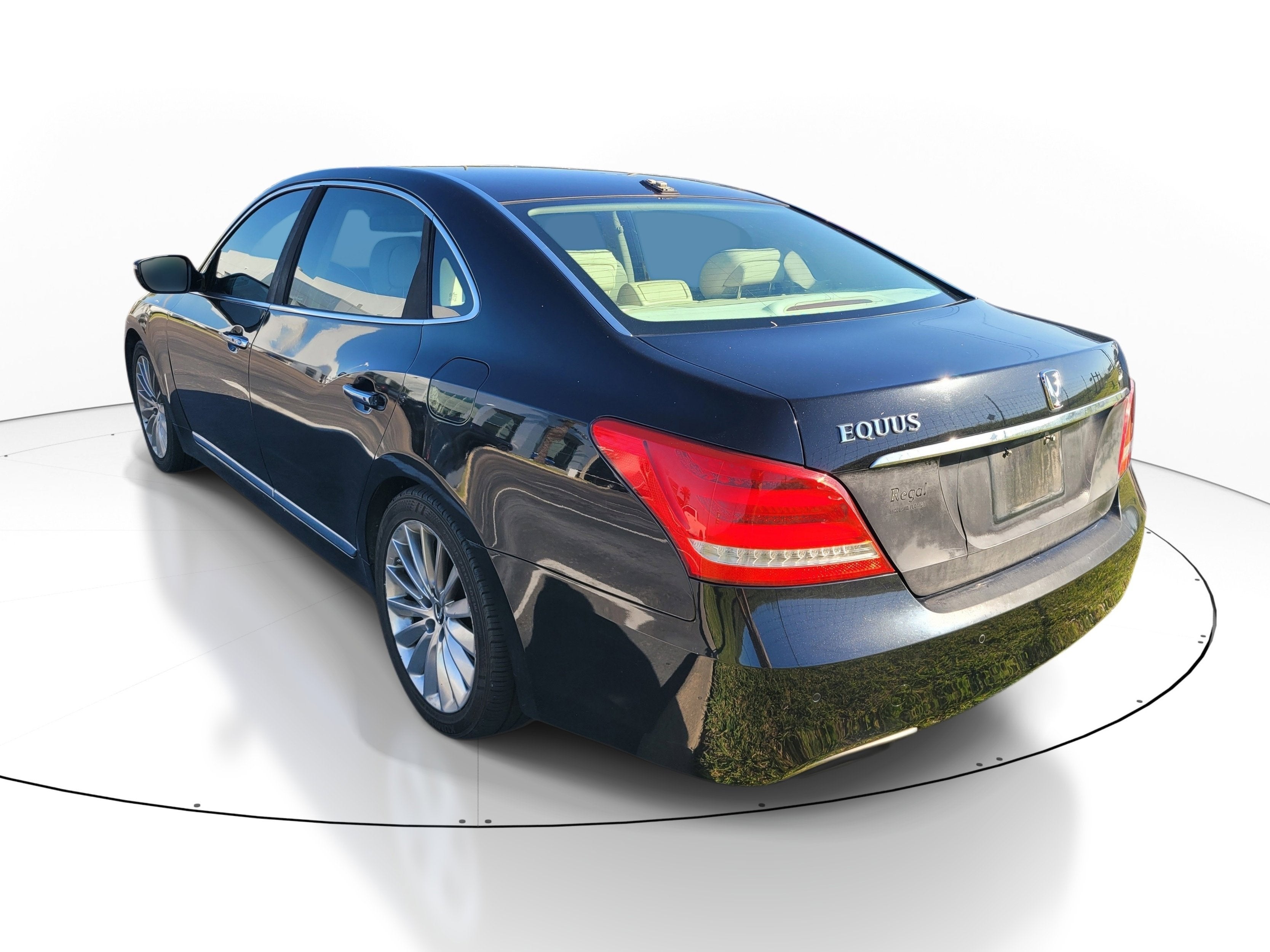 2014 Hyundai Equus Signature