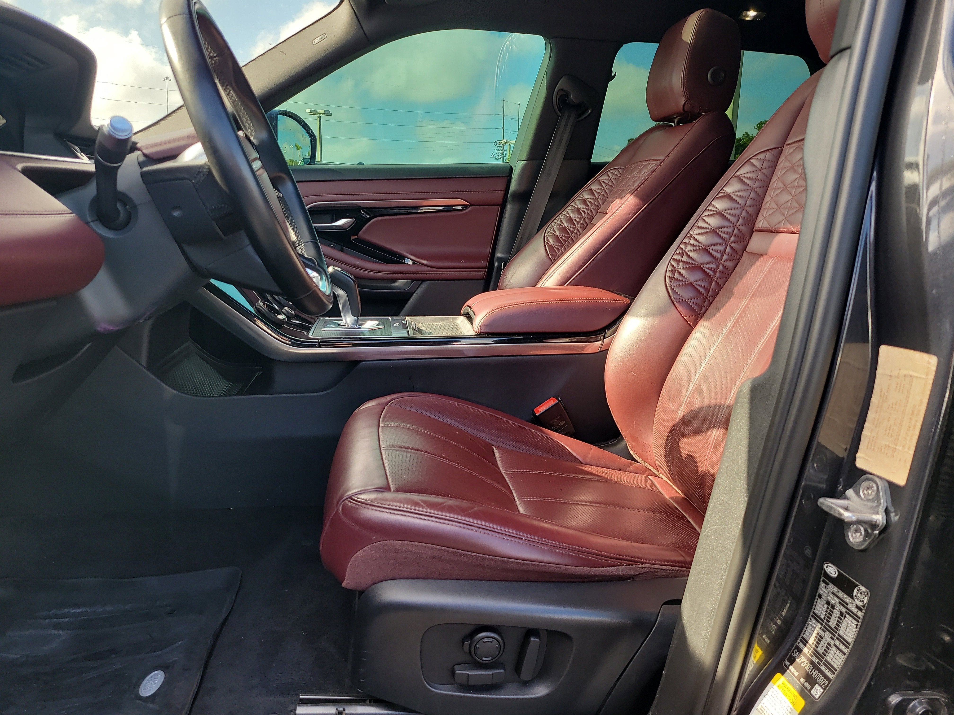 2020 Land Rover Range Rover Evoque SE