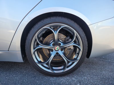 2021 Alfa Romeo Giulia Base