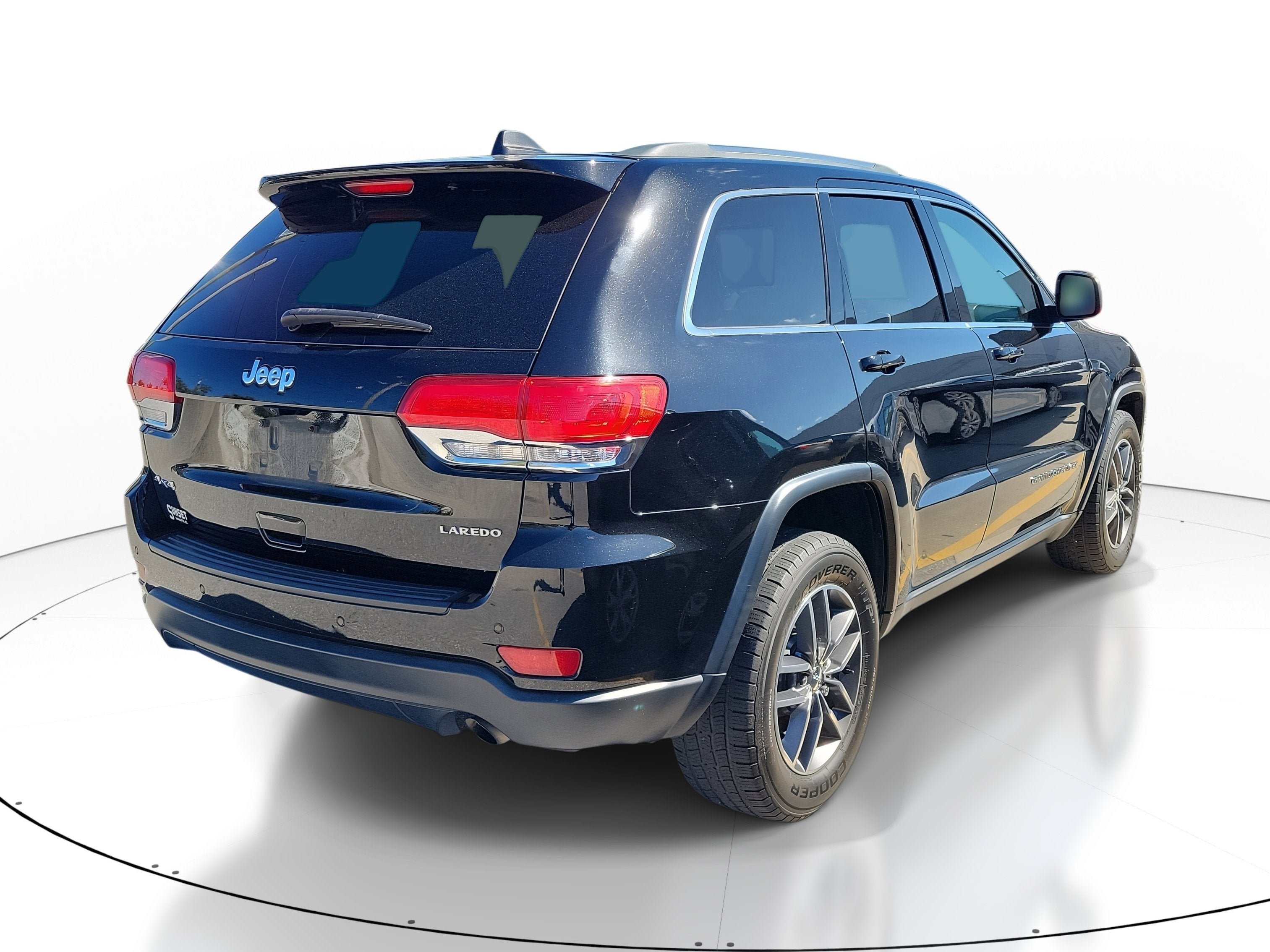 2018 Jeep Grand Cherokee Laredo E