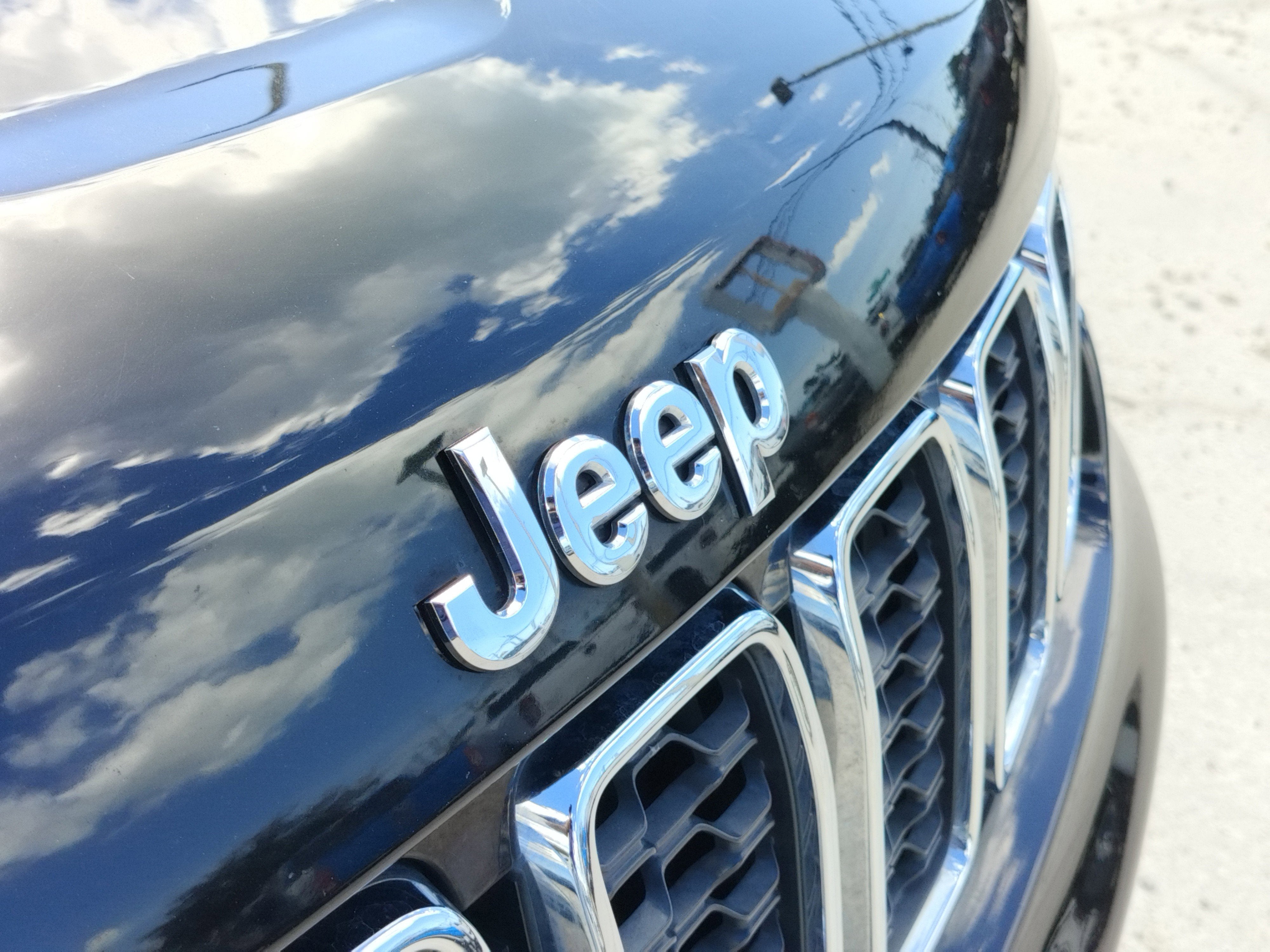 2018 Jeep Grand Cherokee Laredo E