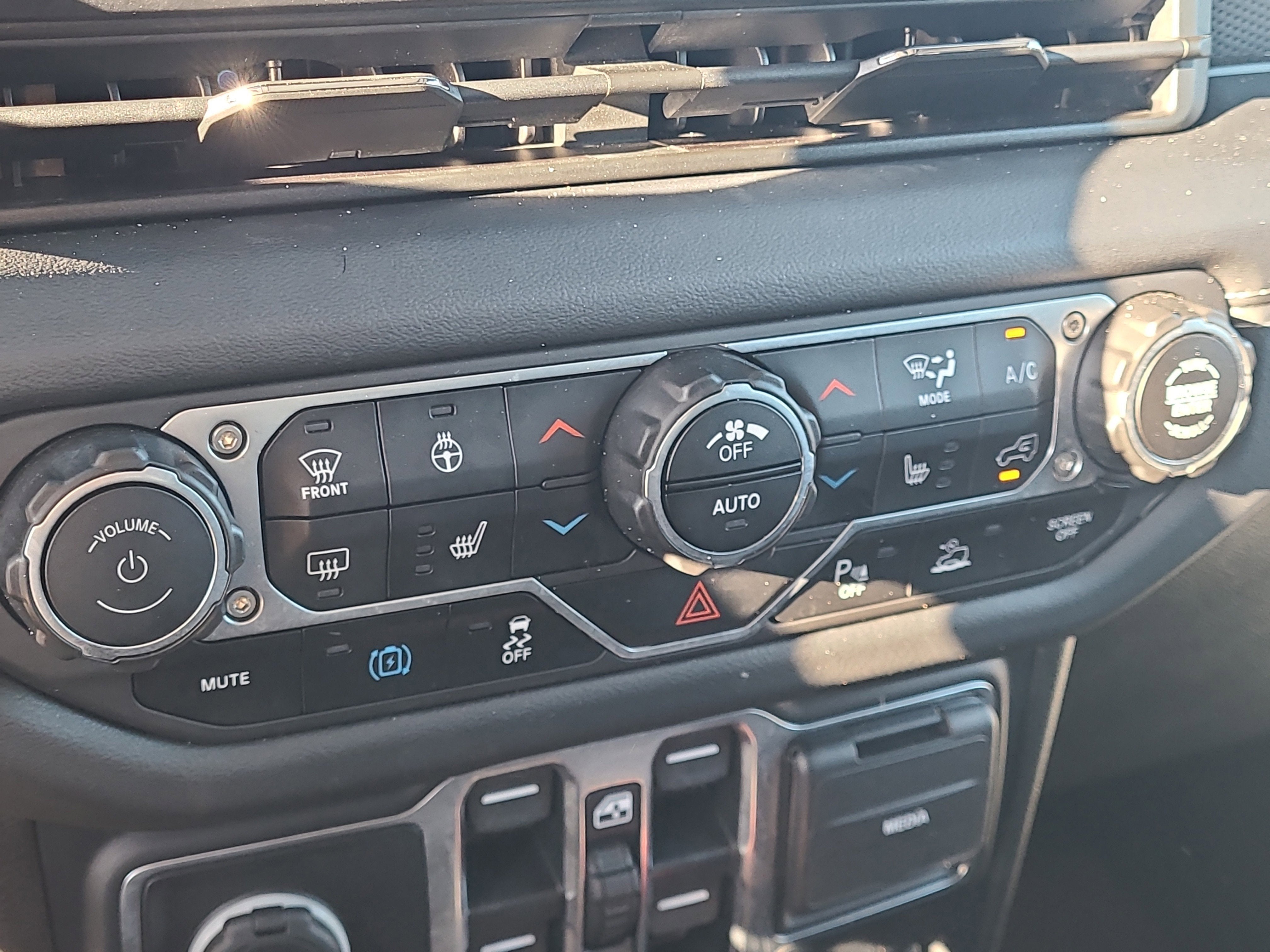 2024 Jeep Wrangler 4xe Rubicon X