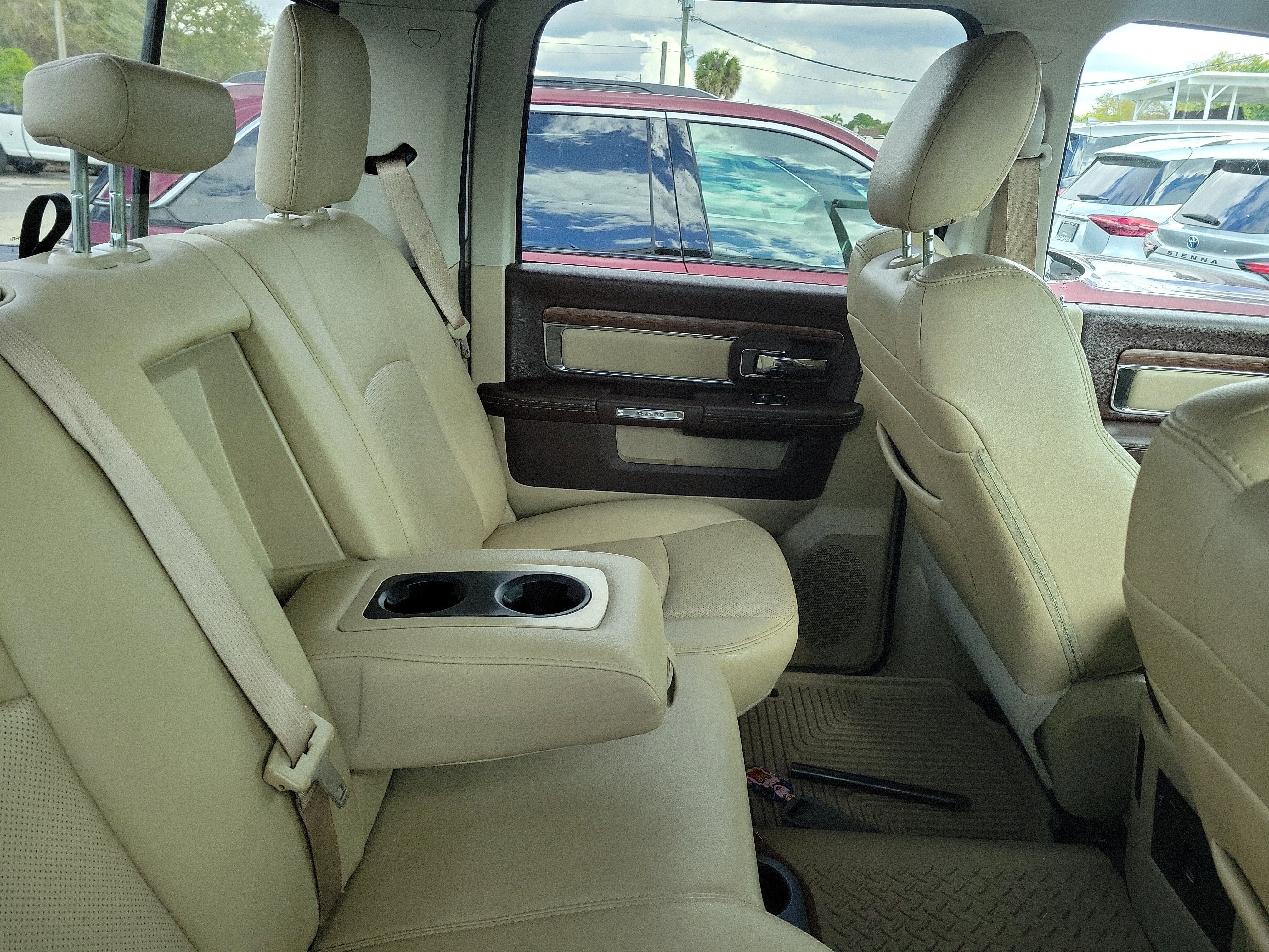 2016 RAM 1500 Laramie