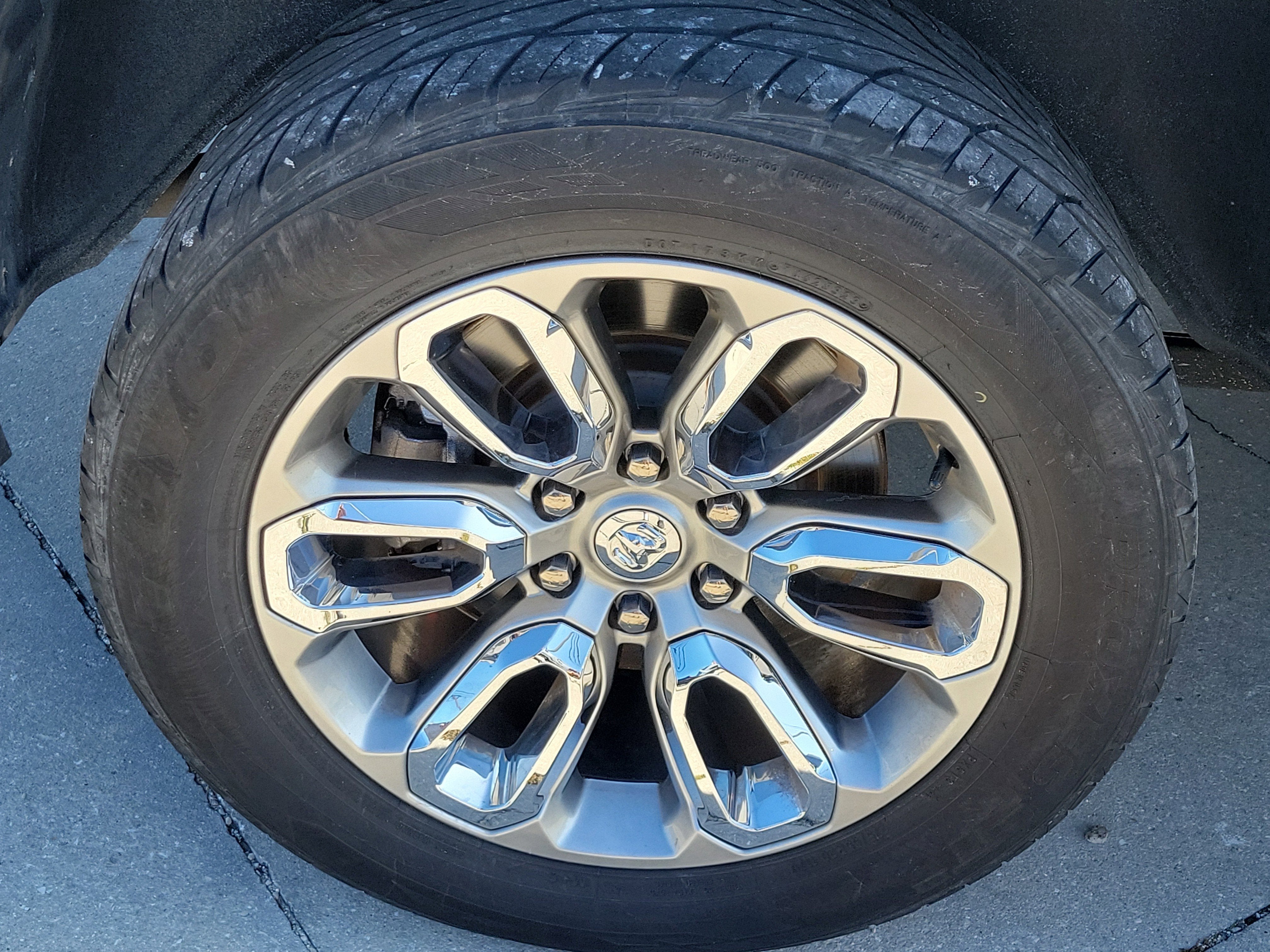 2022 RAM 1500 Laramie