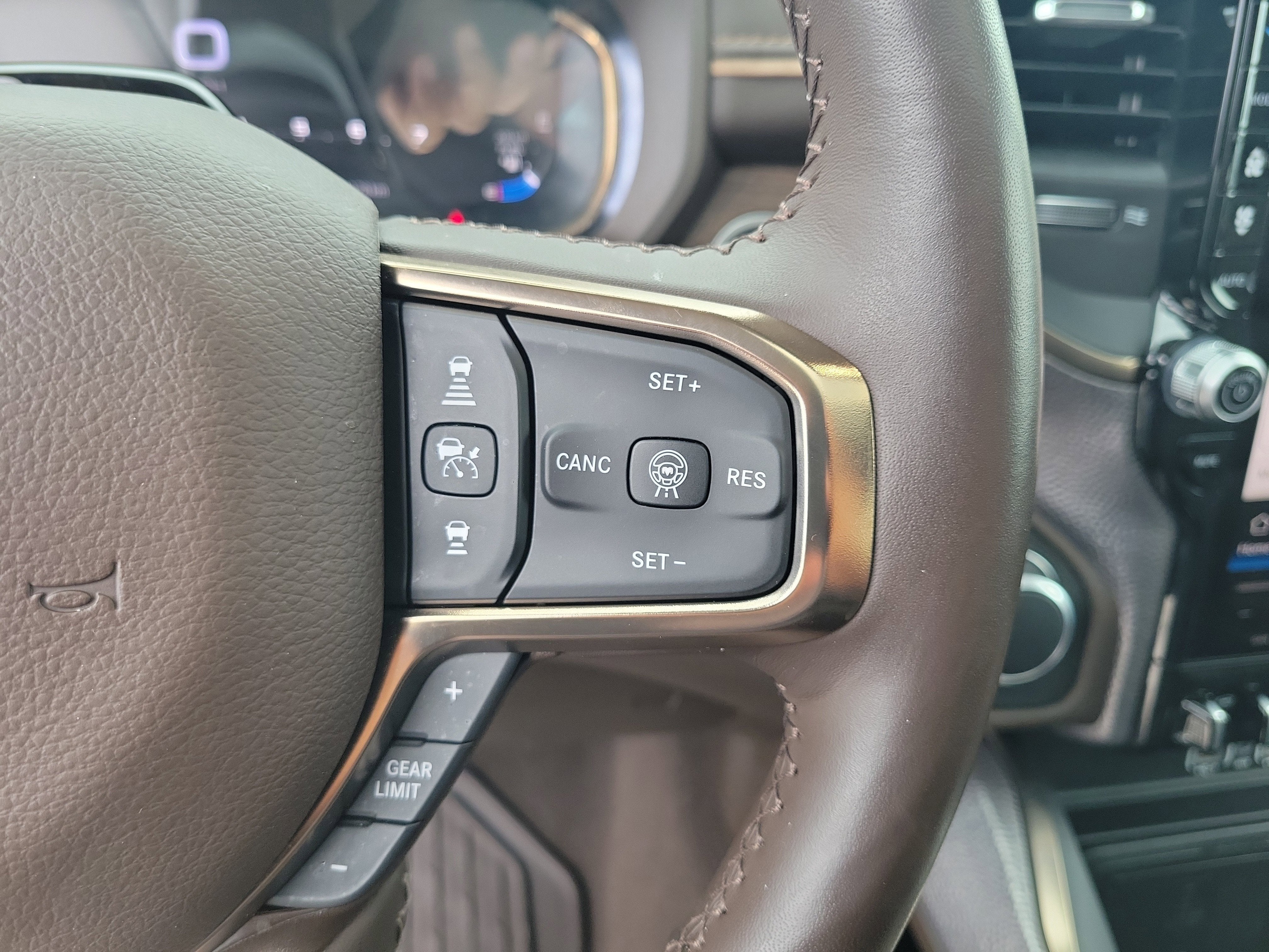 2025 RAM 1500 Longhorn