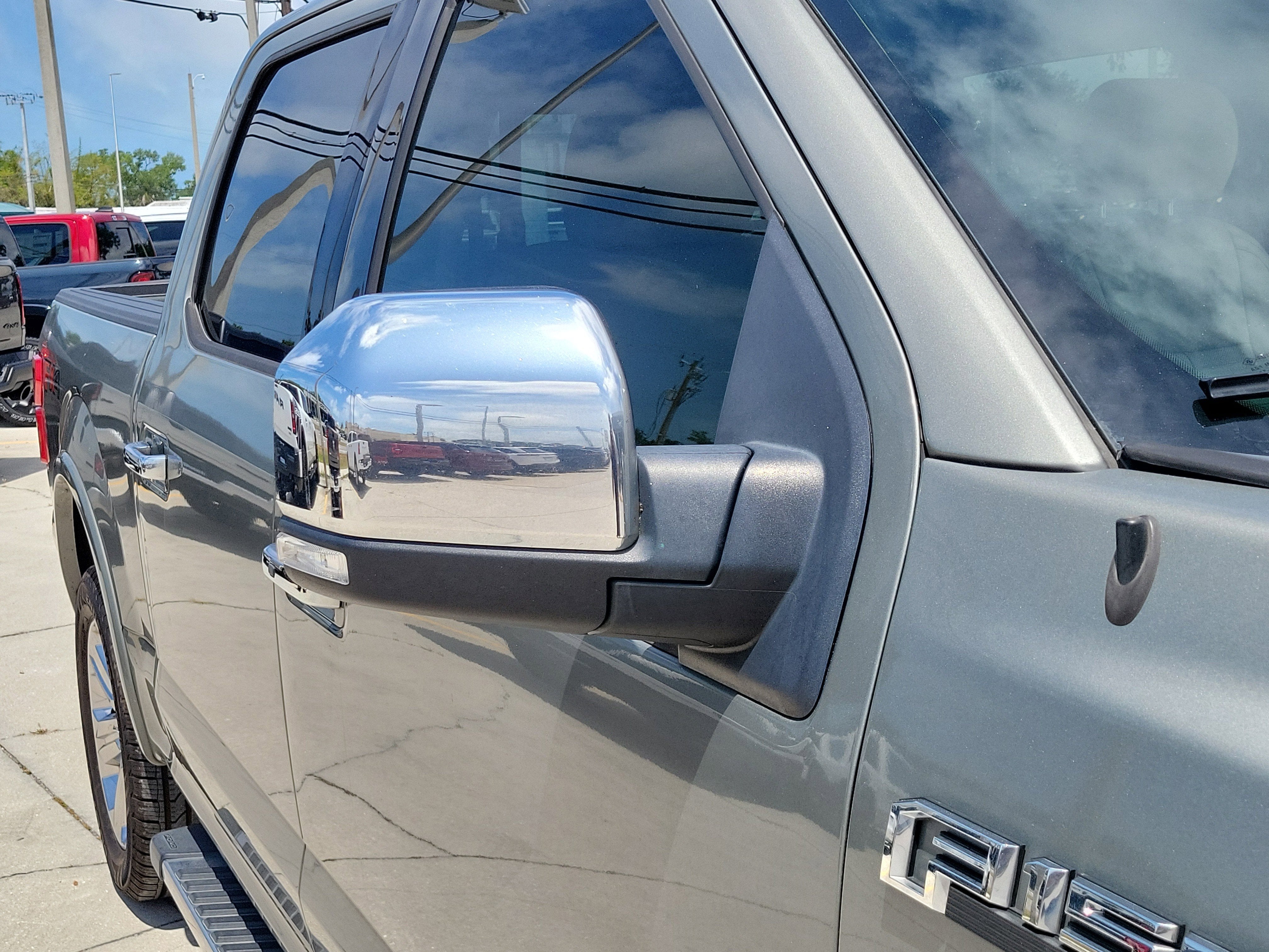 2020 Ford F-150 LARIAT