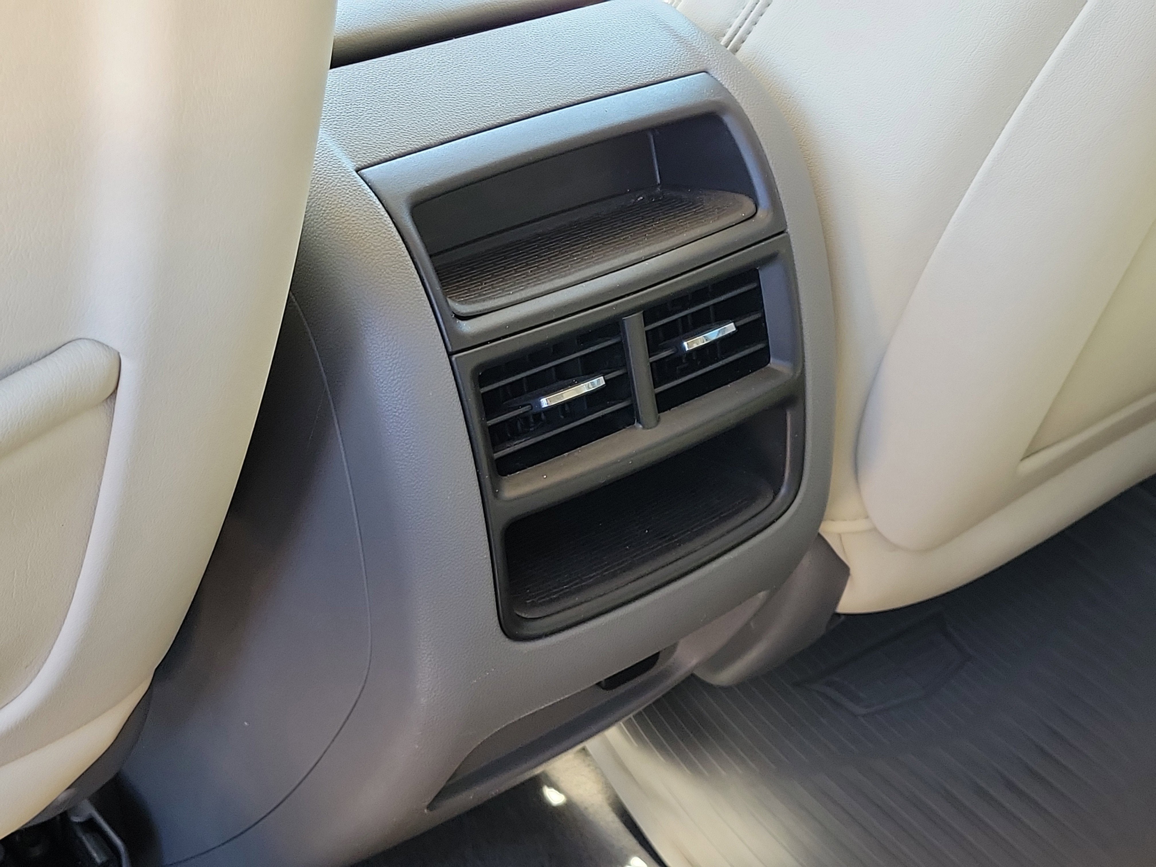 2017 Cadillac XT5 Premium Luxury AWD