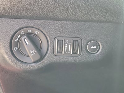 2017 Dodge Challenger SXT Plus