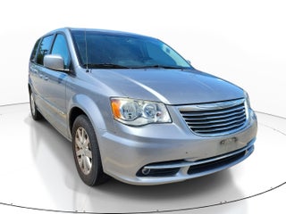 2016 Chrysler Town &amp; Country Touring