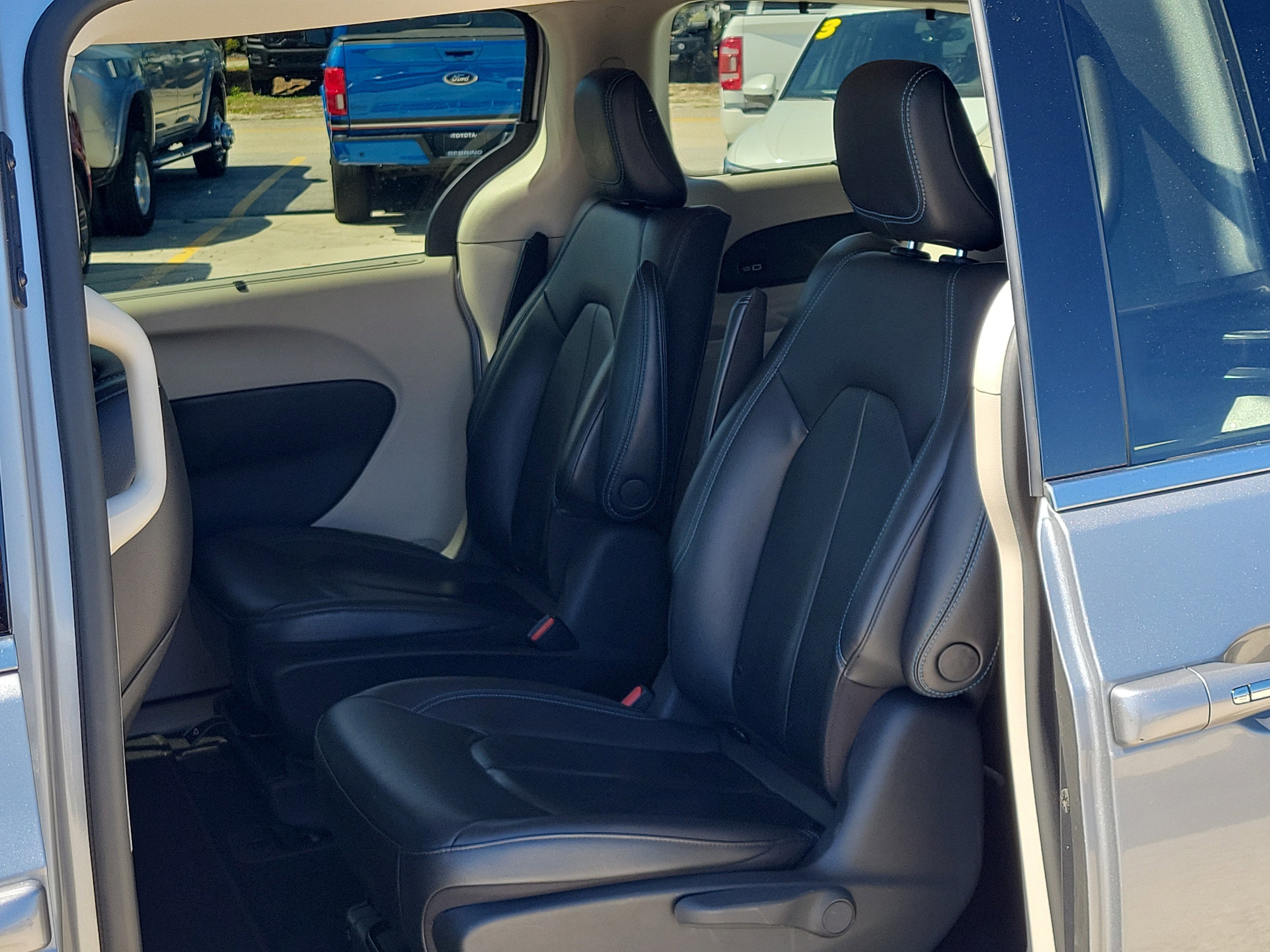 2021 Chrysler Pacifica Hybrid Touring L