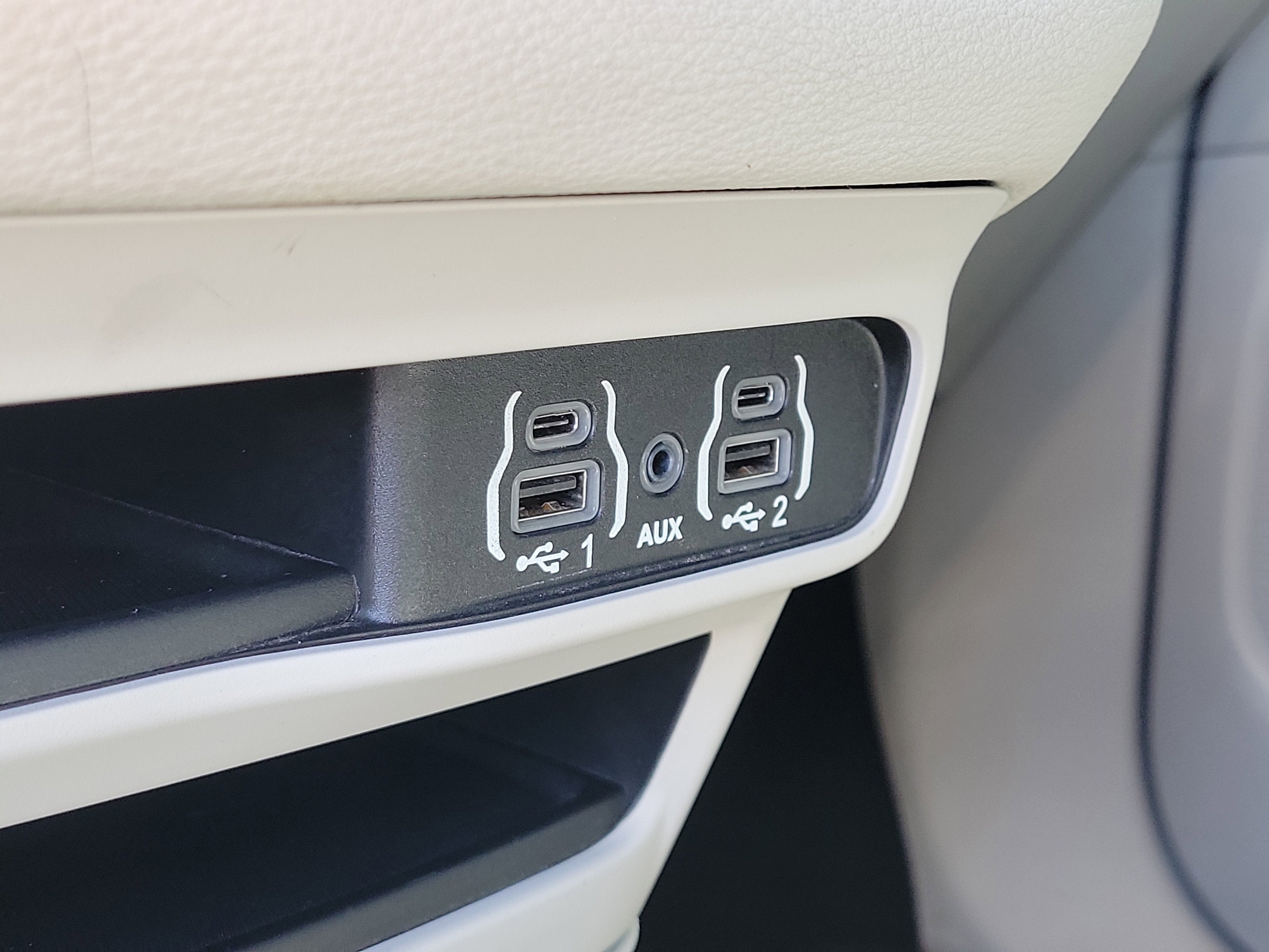 2021 Chrysler Pacifica Hybrid Touring L