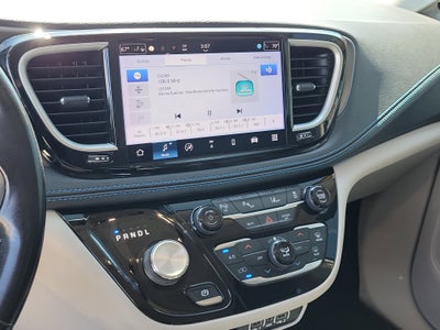 2021 Chrysler Pacifica Hybrid Touring L