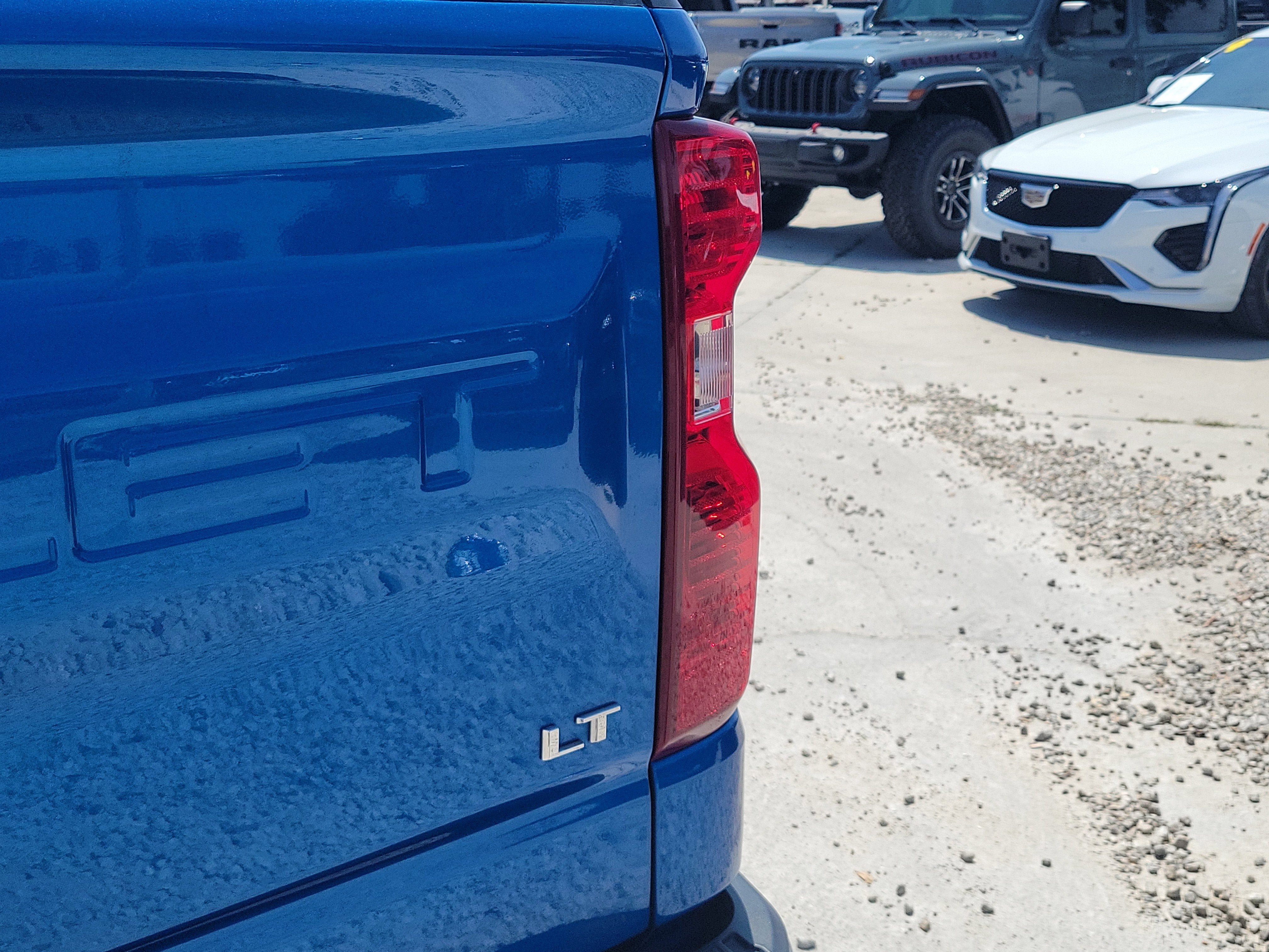 2023 Chevrolet Silverado 1500 LT