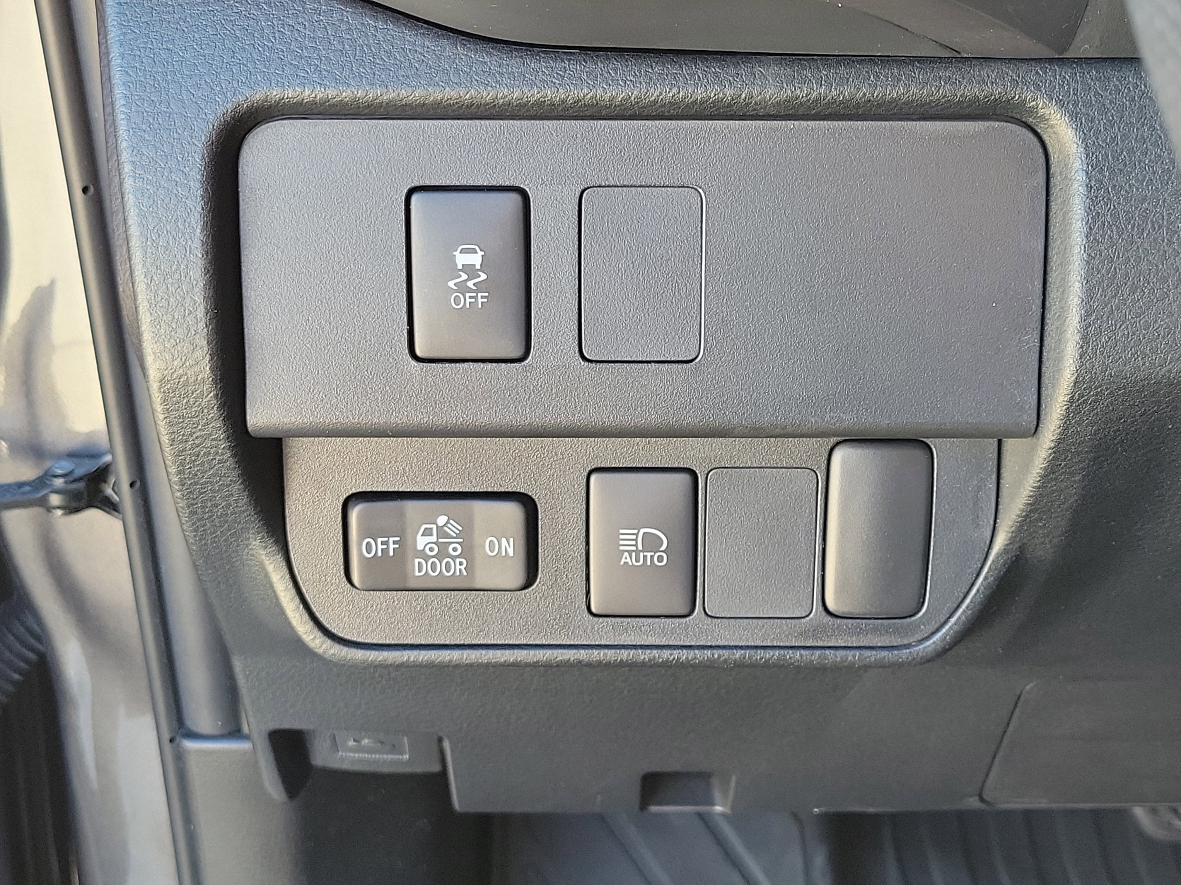 2023 Toyota Tacoma 2WD SR5