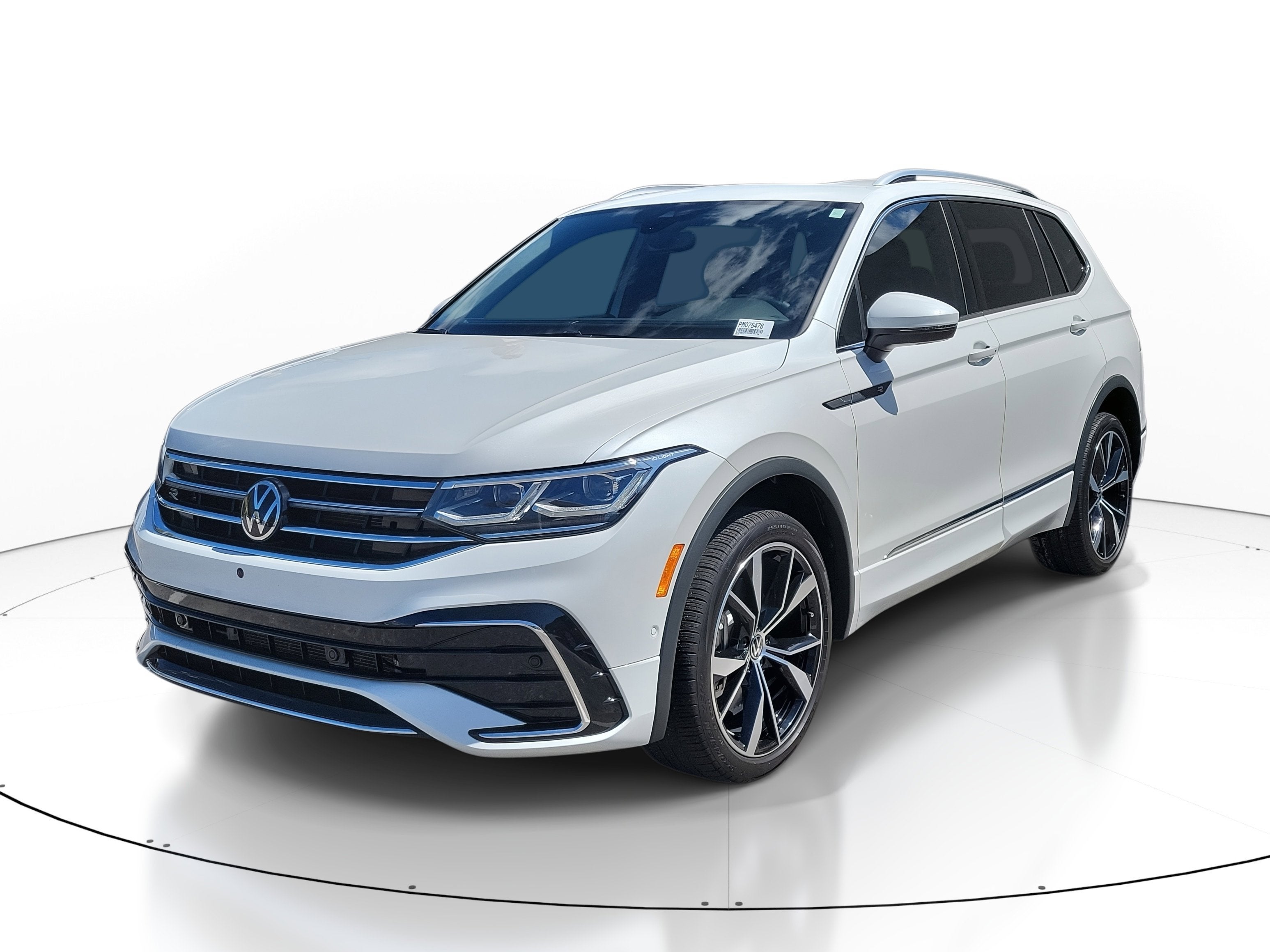 2023 Volkswagen Tiguan SEL R-Line
