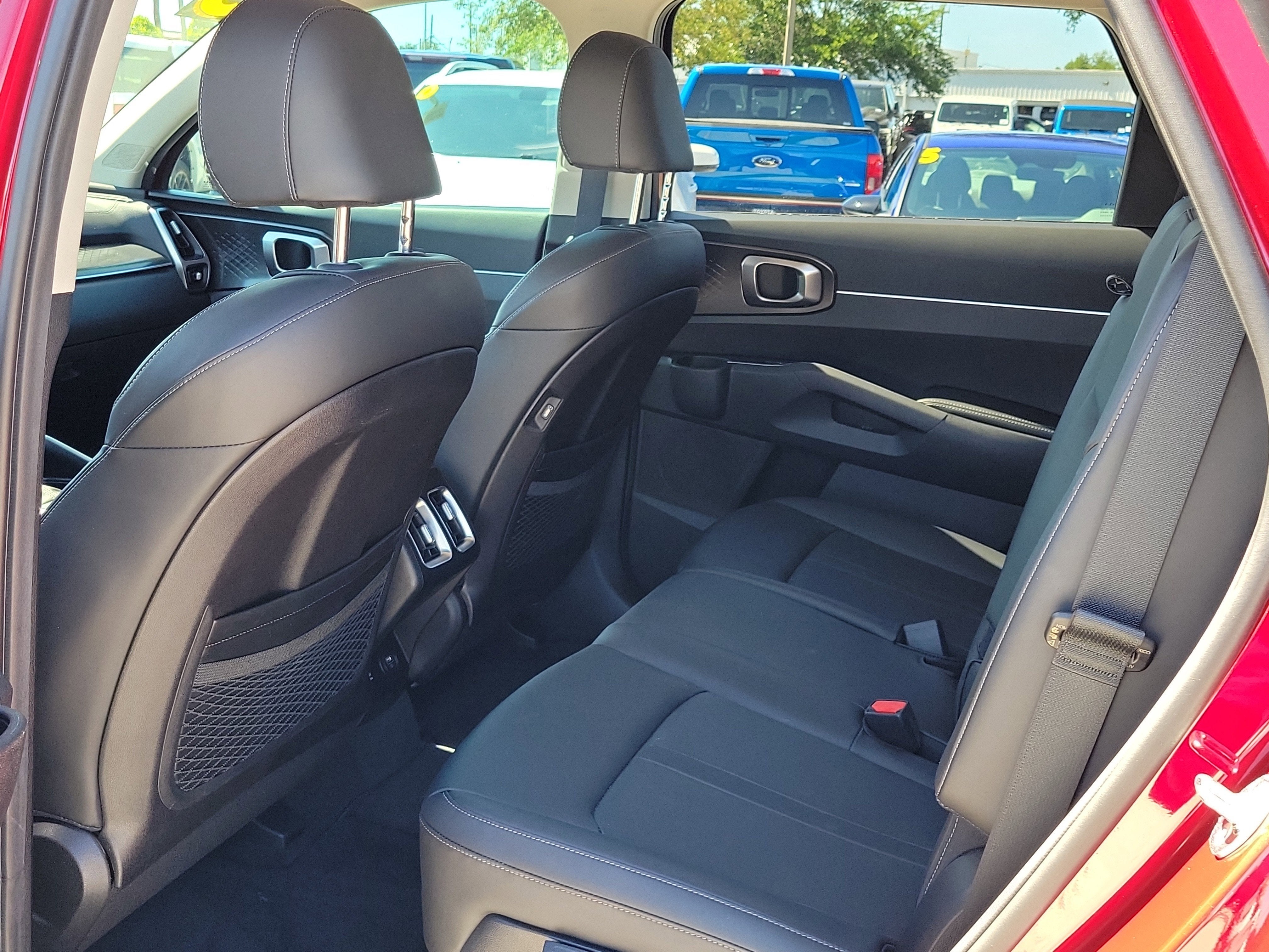 2023 Kia Sorento S