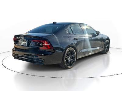 2024 Volvo S60 Plus Black Edition
