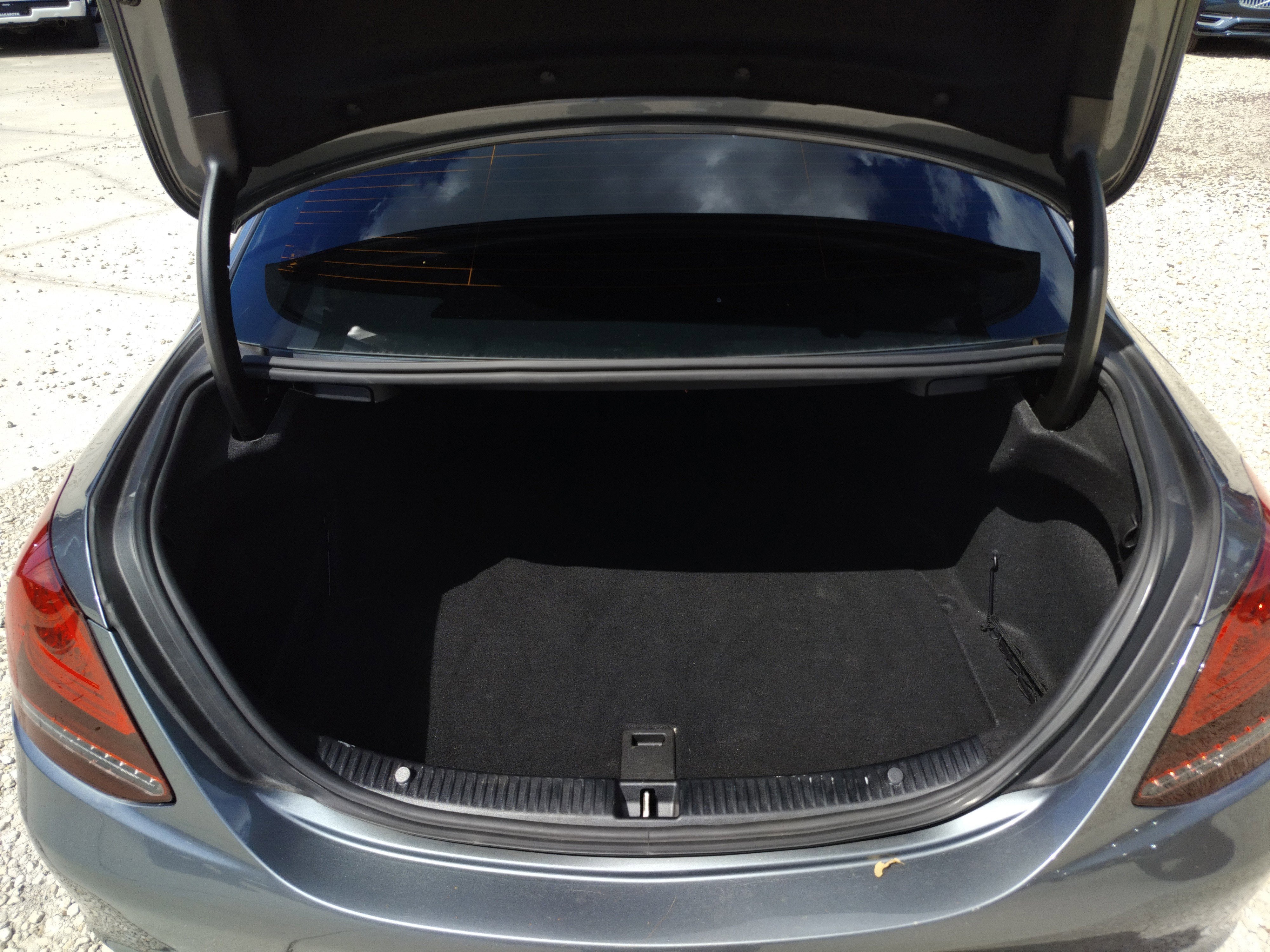 2021 Mercedes-Benz C-Class C 300