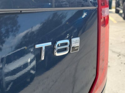 2025 Volvo XC90 Plug-In Hybrid Ultra