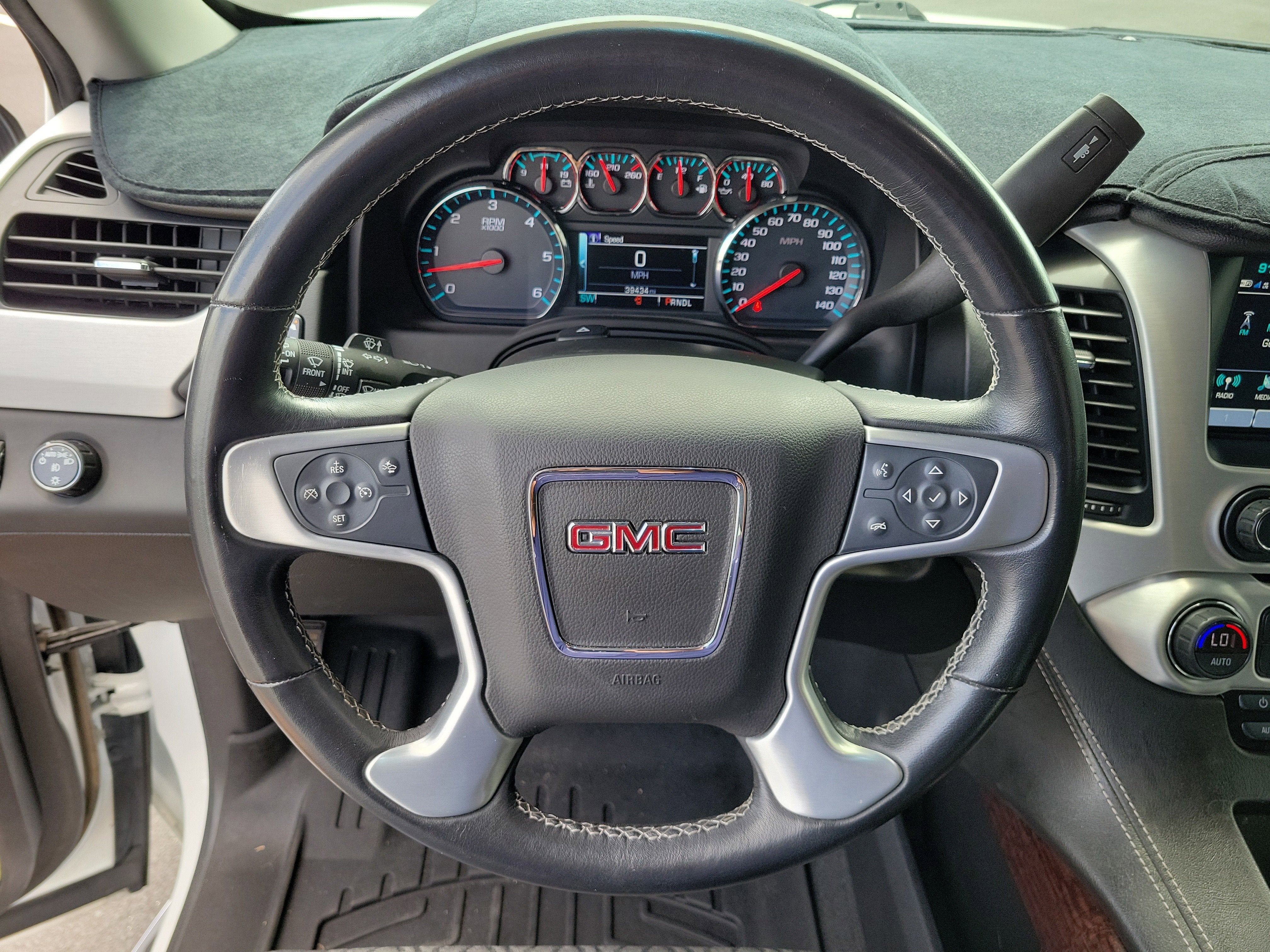 2019 GMC Yukon SLE