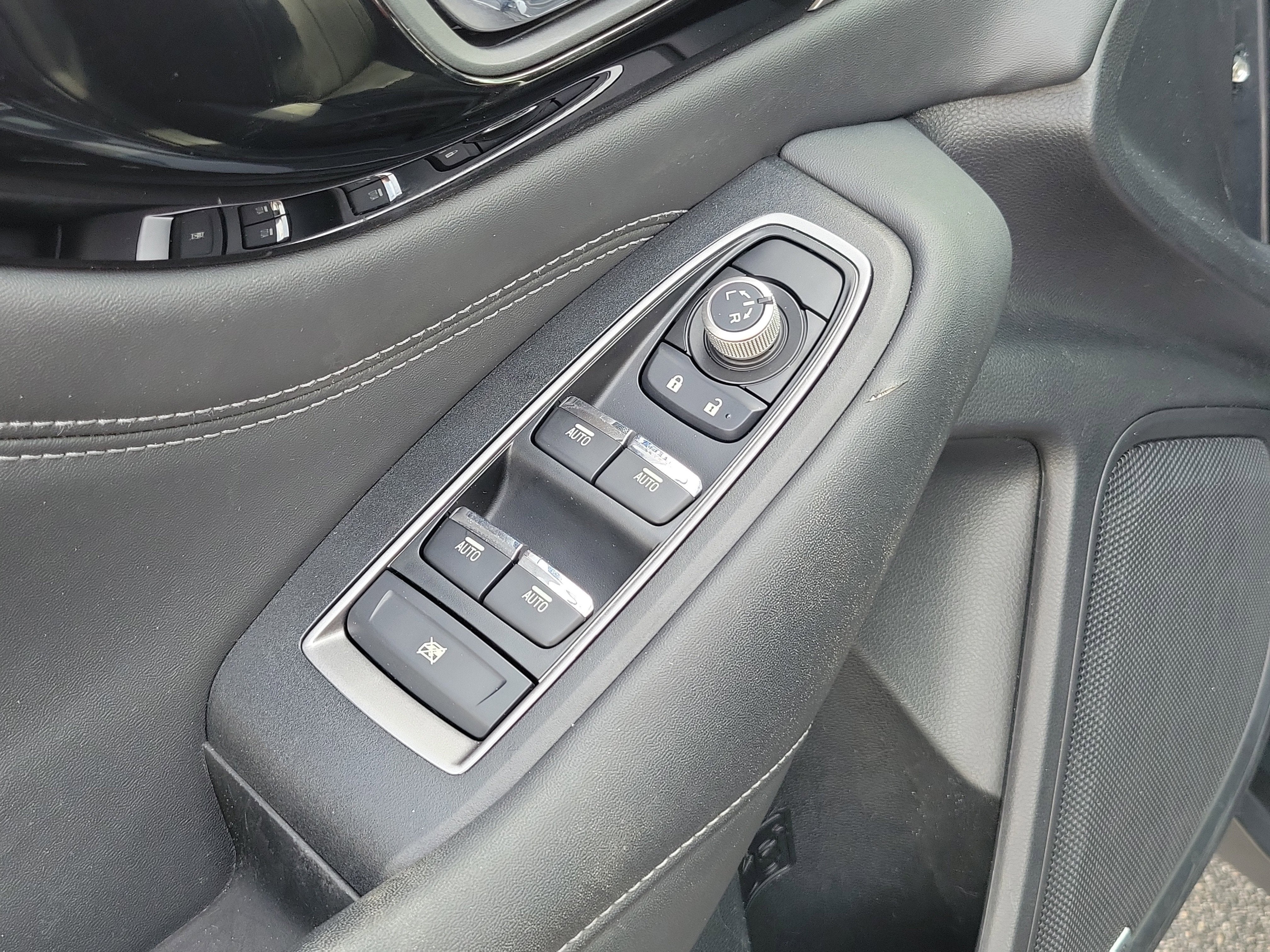 2023 Subaru Outback Touring XT