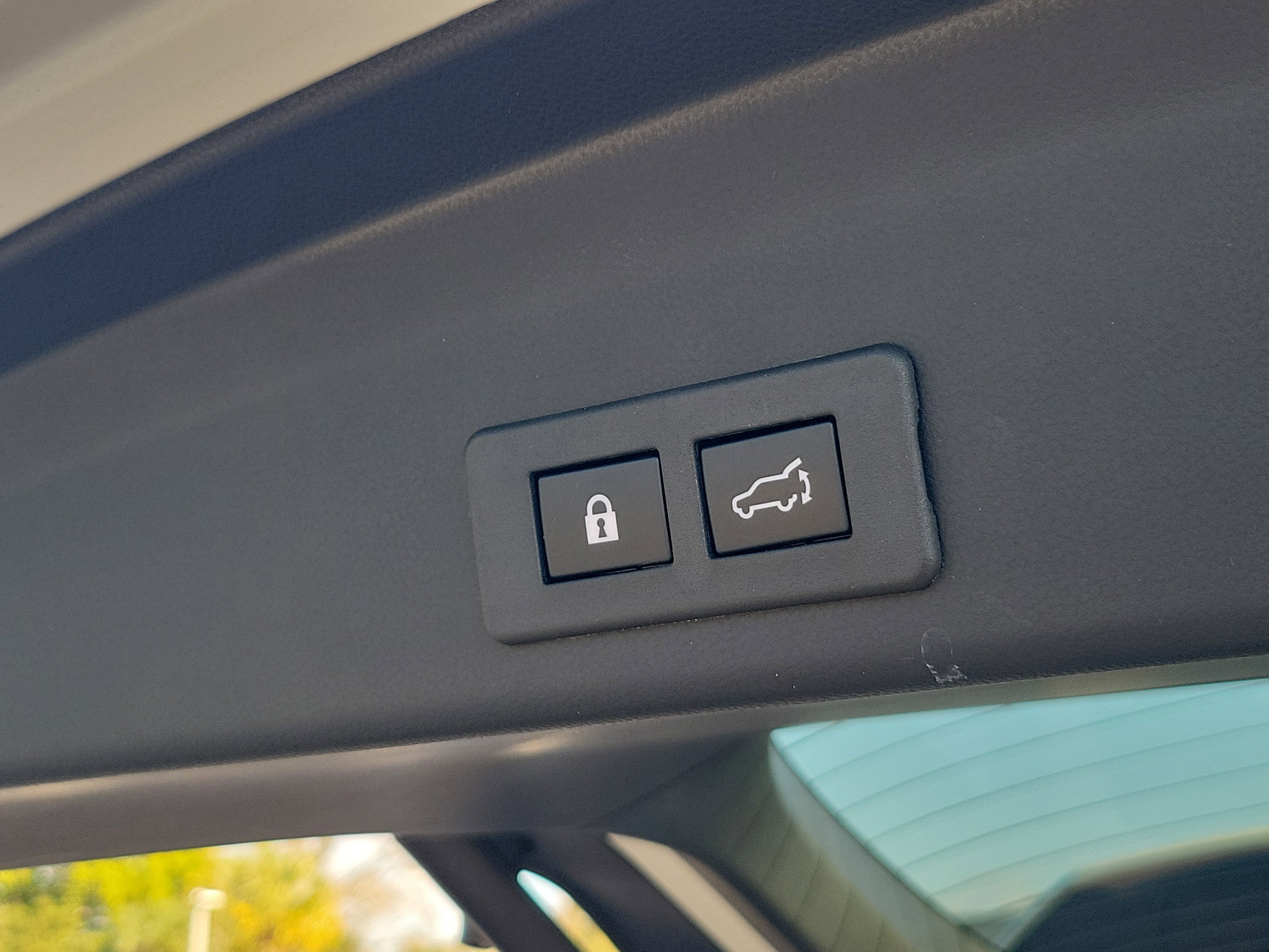 2024 Subaru Ascent Touring