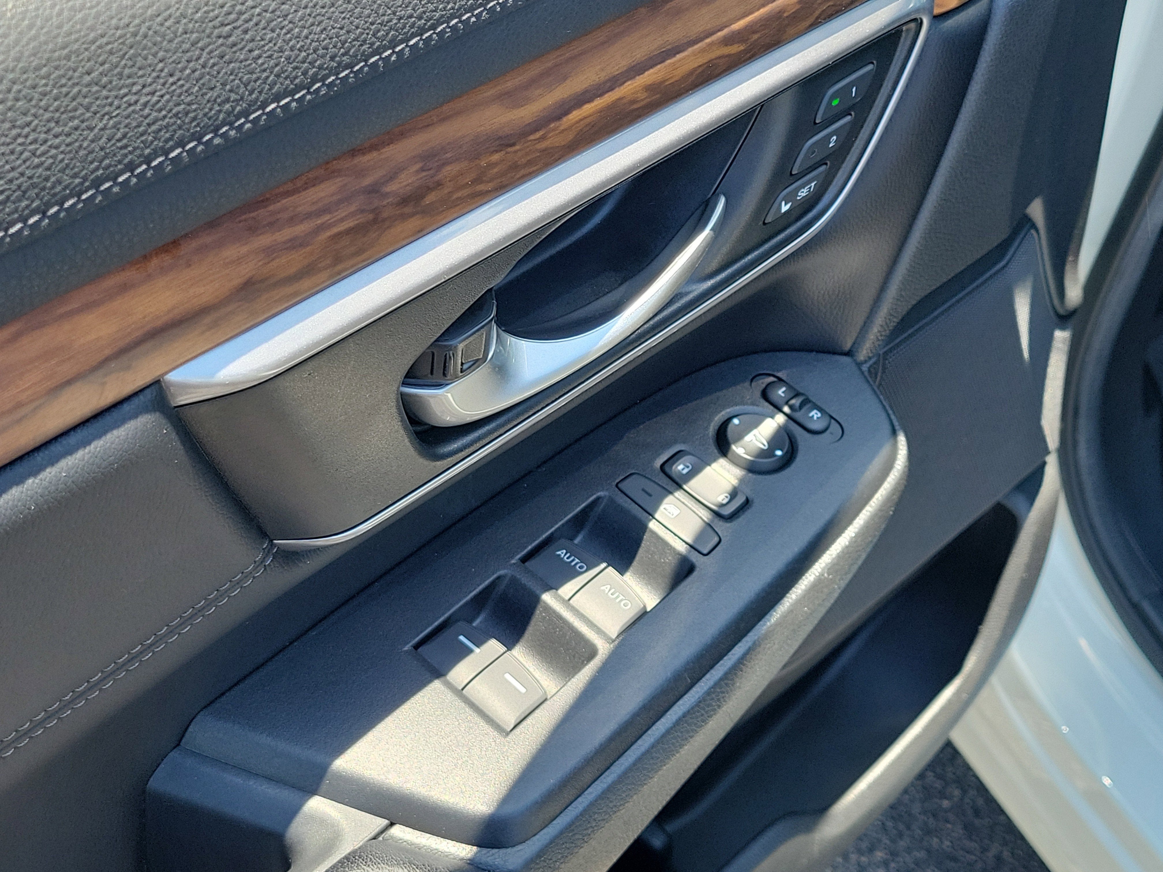 2018 Honda CR-V Touring