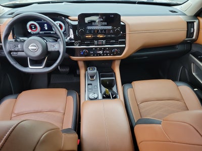 2024 Nissan Pathfinder Platinum