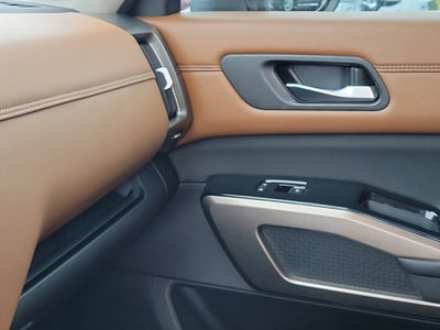 2024 Nissan Pathfinder Platinum