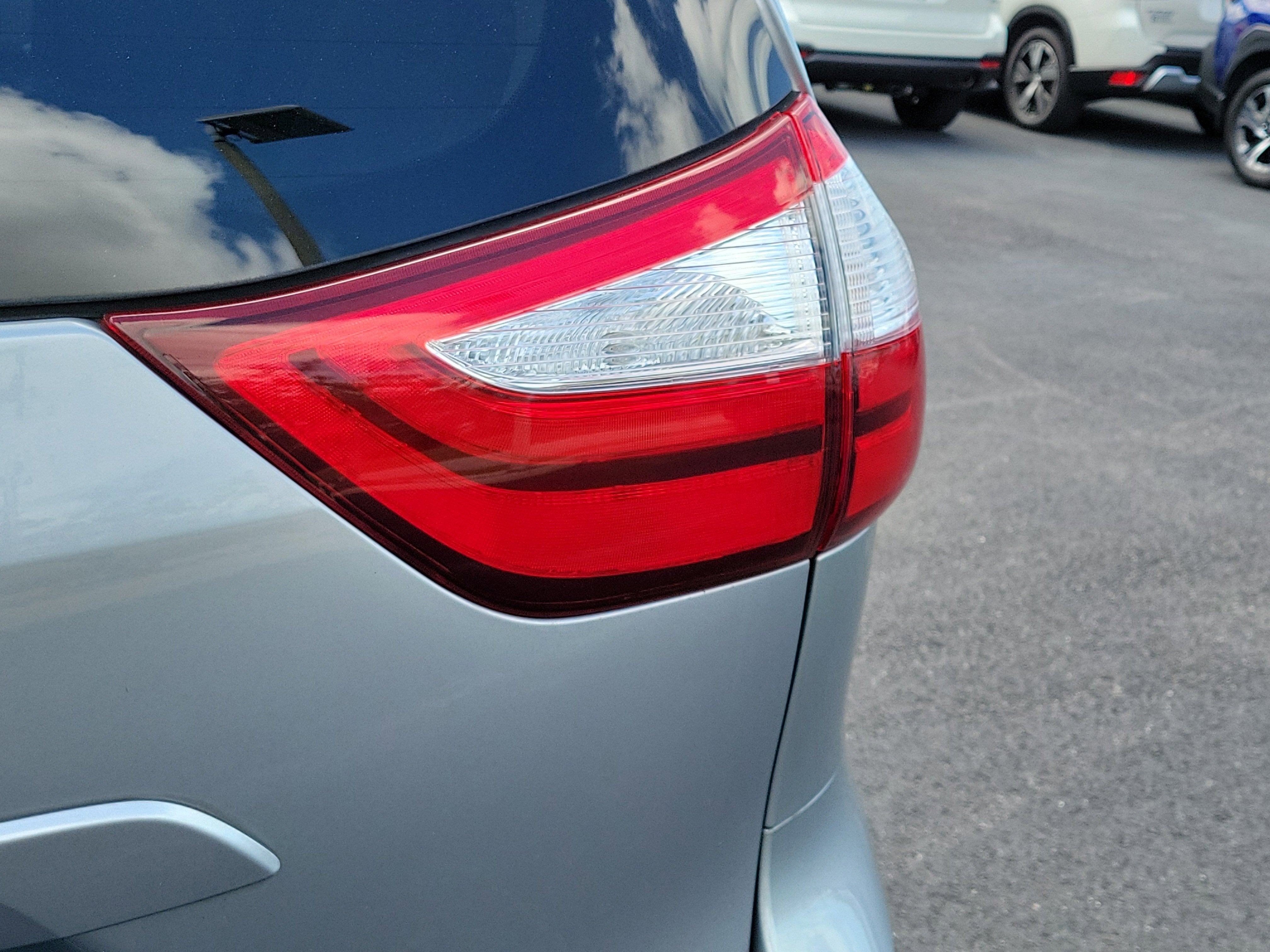 2018 Toyota Sienna LE Auto Access Seat