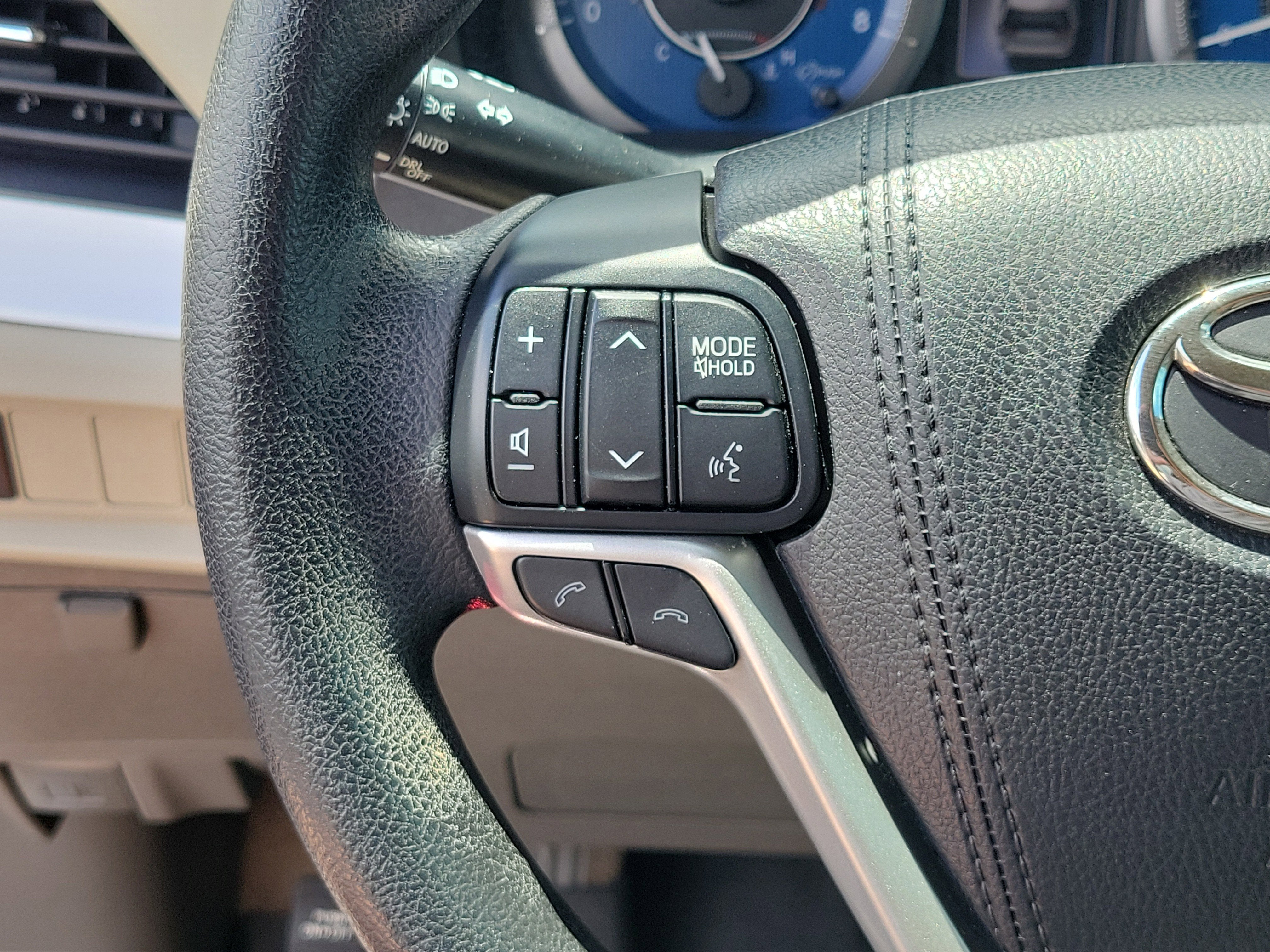 2018 Toyota Sienna LE Auto Access Seat