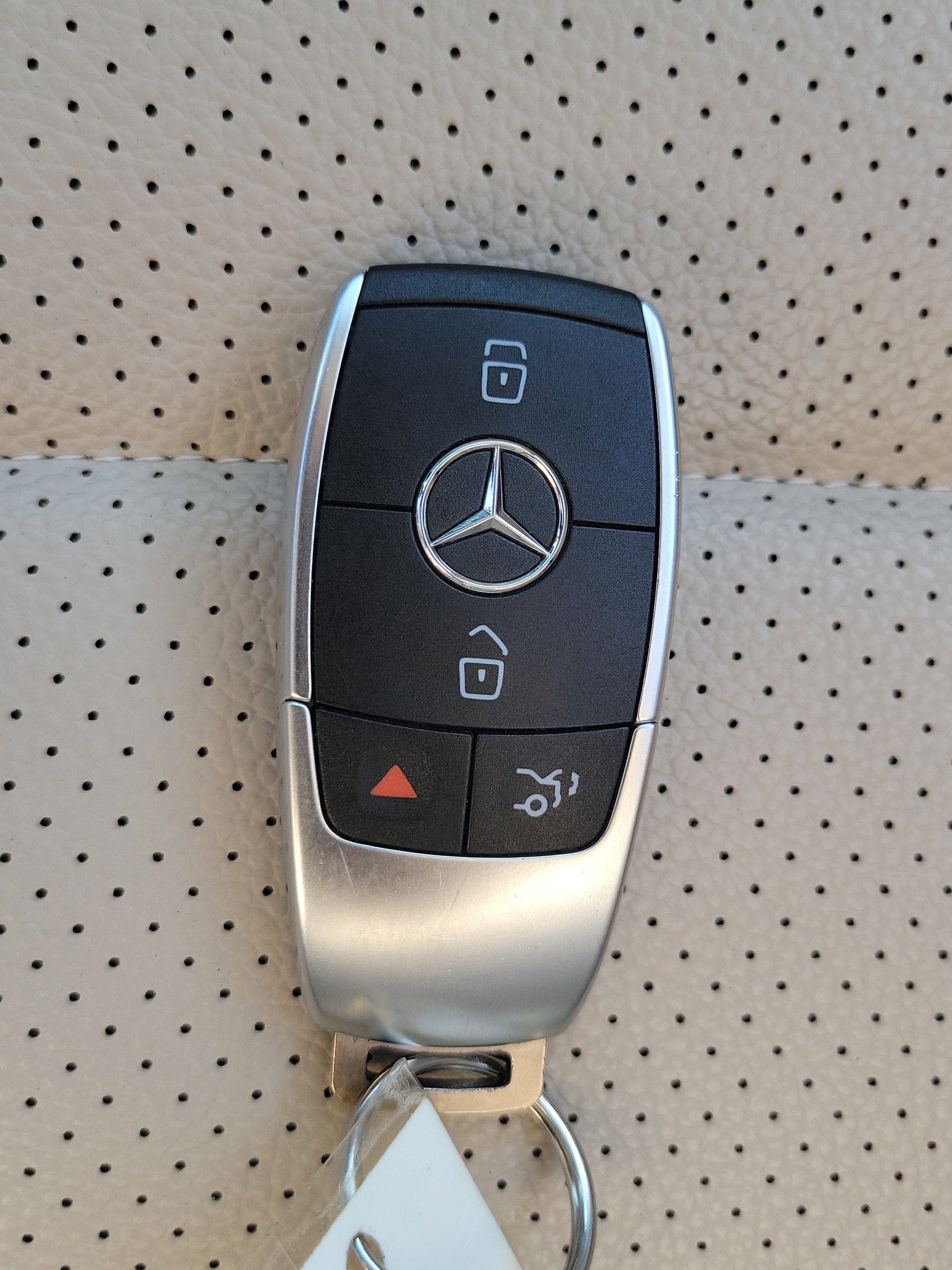 2021 Mercedes-Benz GLC GLC 300