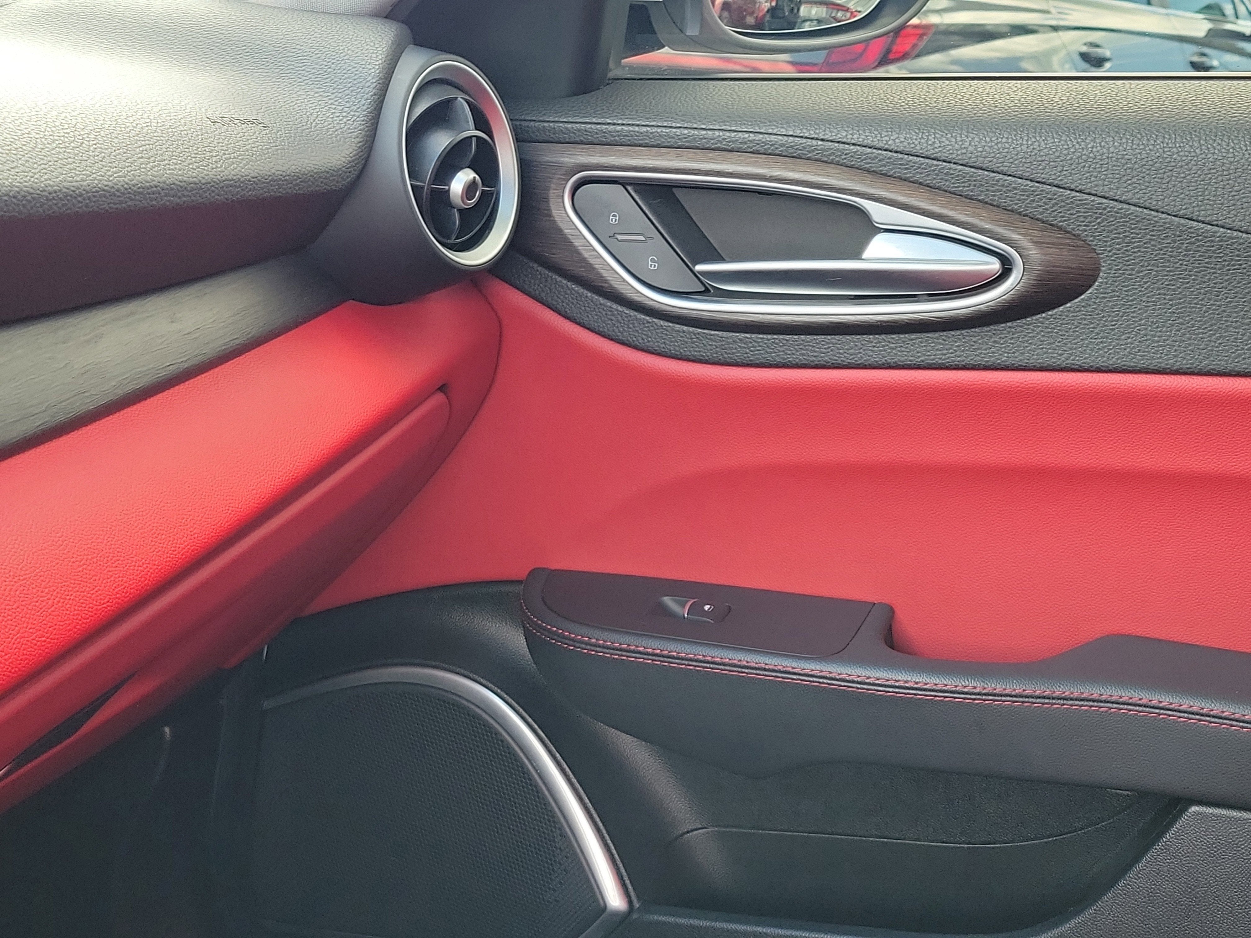 2020 Alfa Romeo Giulia Ti