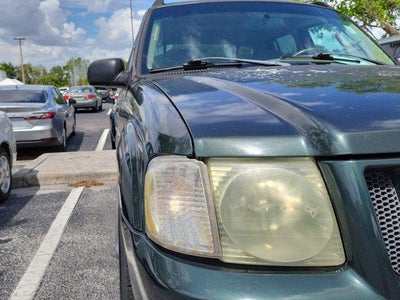 2004 Ford Explorer Sport Trac XLS
