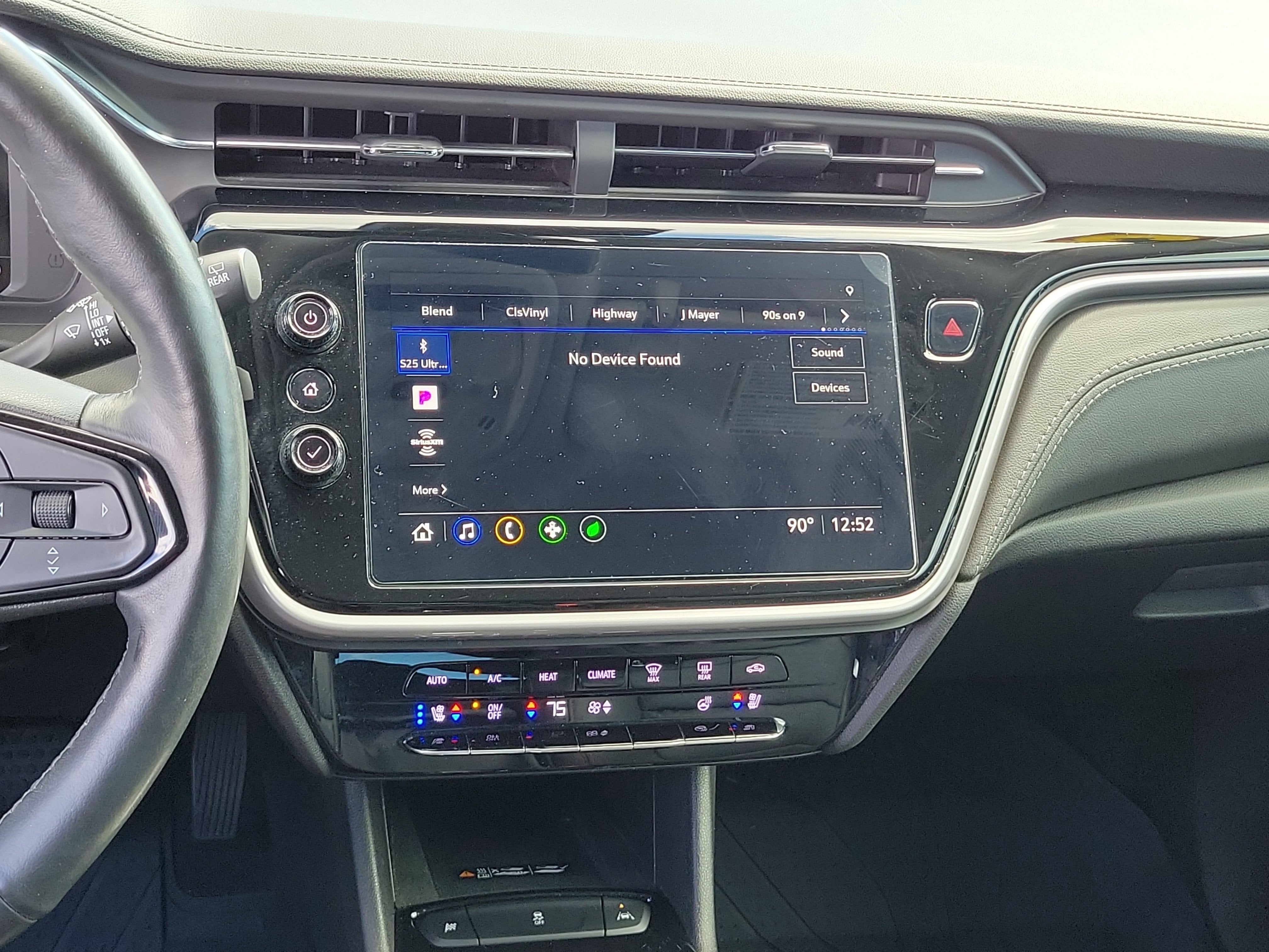 2023 Chevrolet Bolt EUV LT