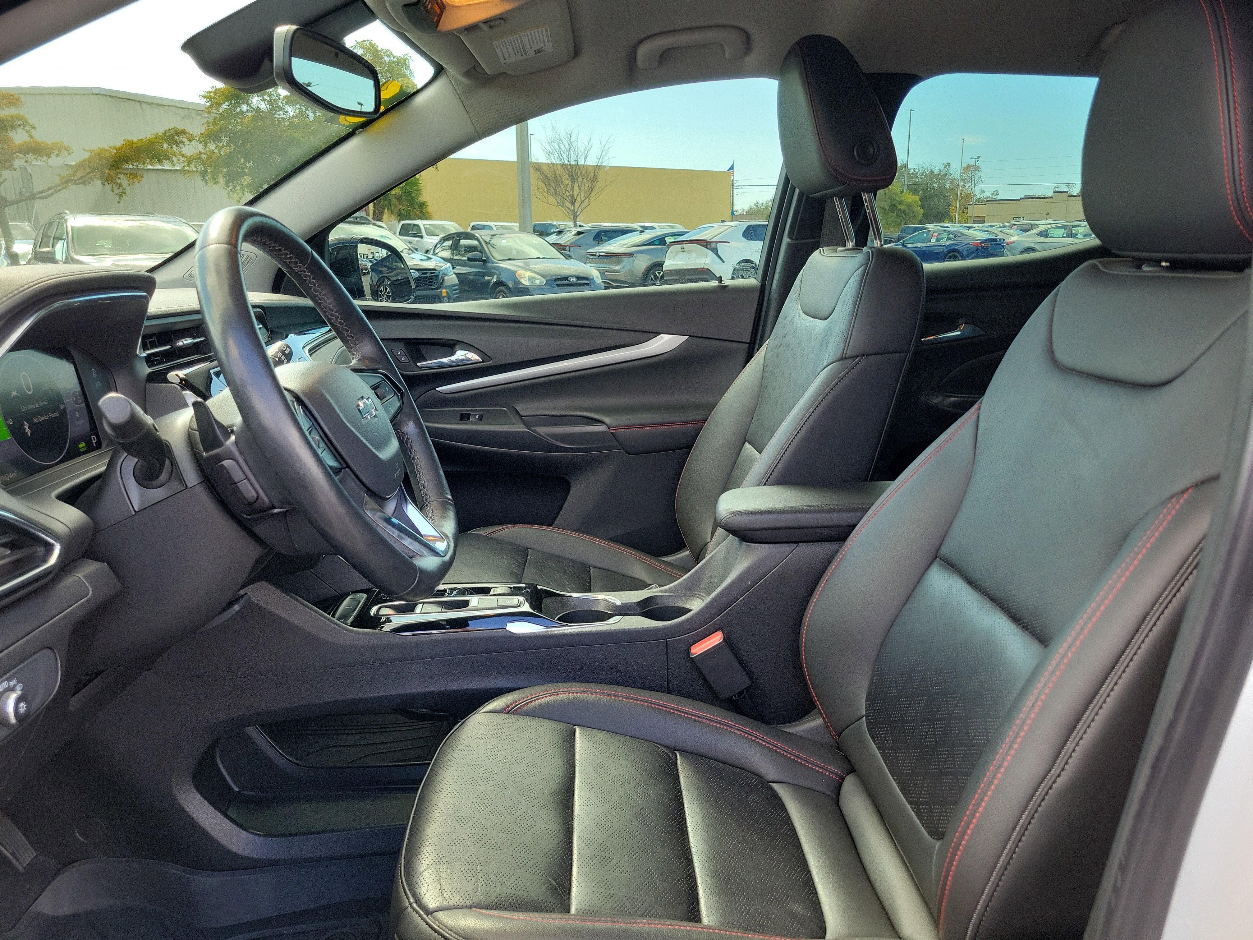 2023 Chevrolet Bolt EUV LT