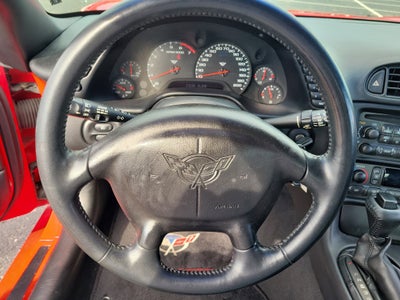 2004 Chevrolet Corvette 2dr Cpe