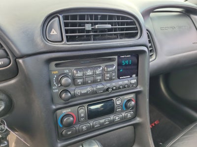 2004 Chevrolet Corvette 2dr Cpe