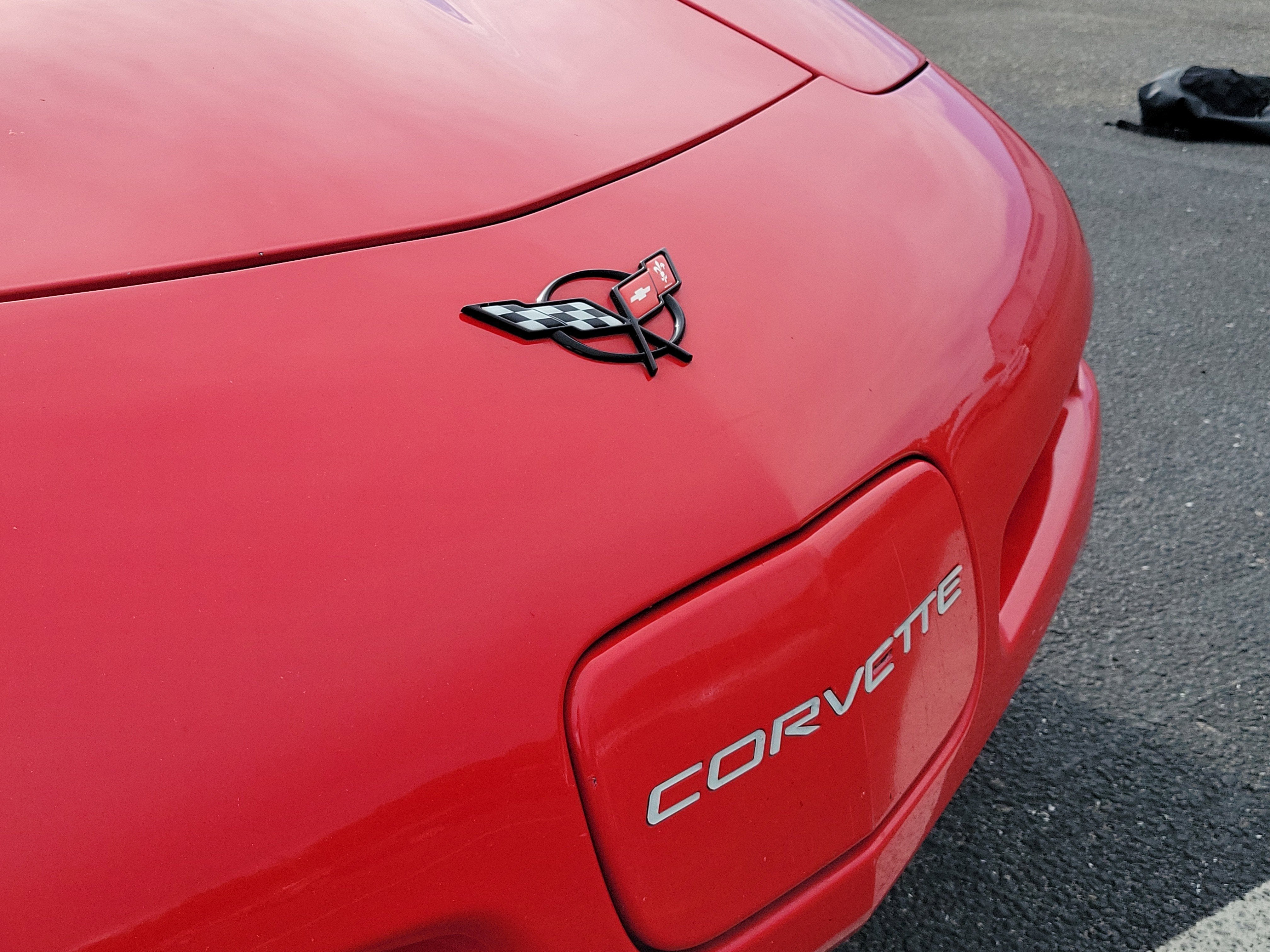 2004 Chevrolet Corvette 2dr Cpe