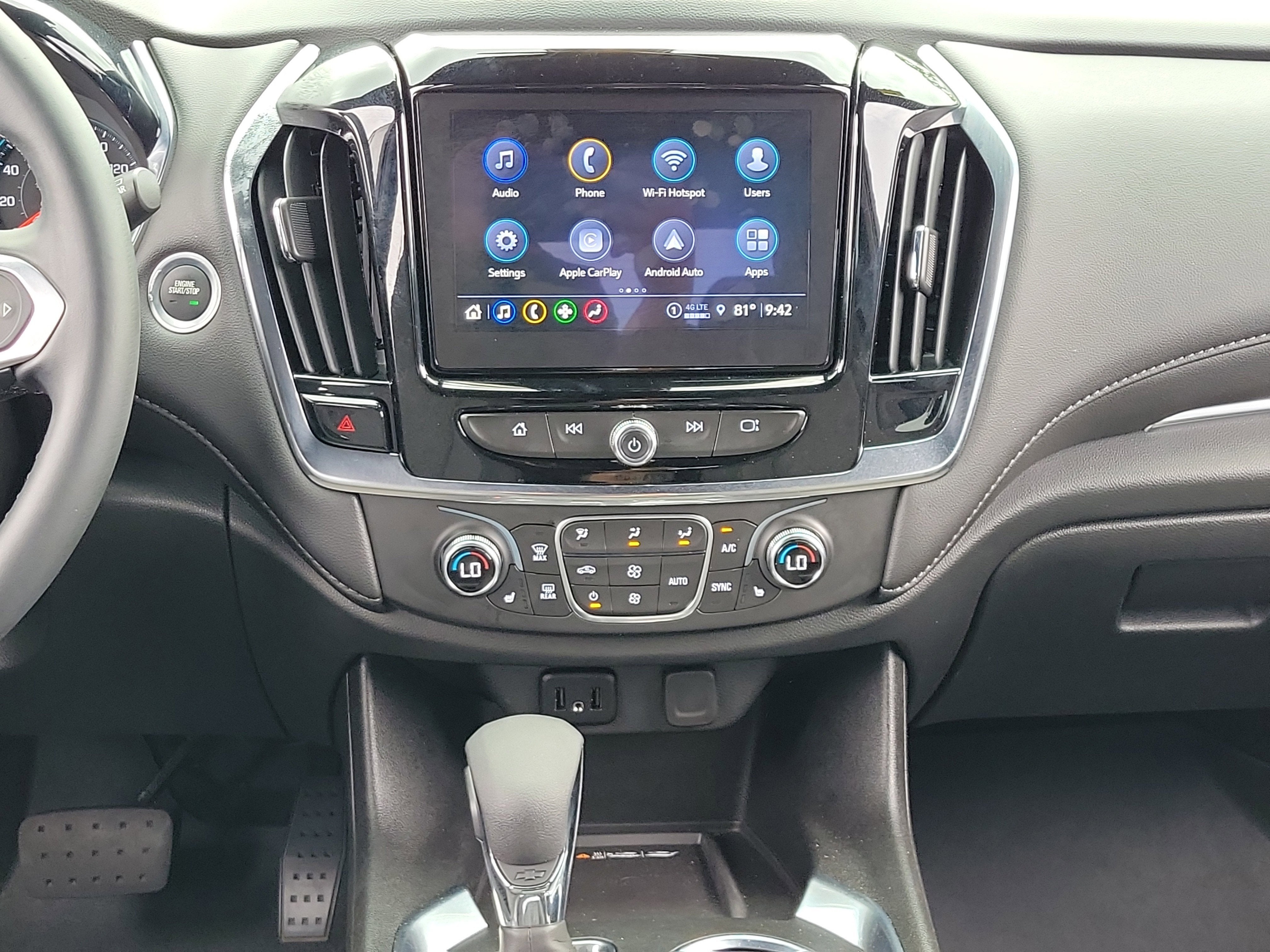 2023 Chevrolet Traverse LT